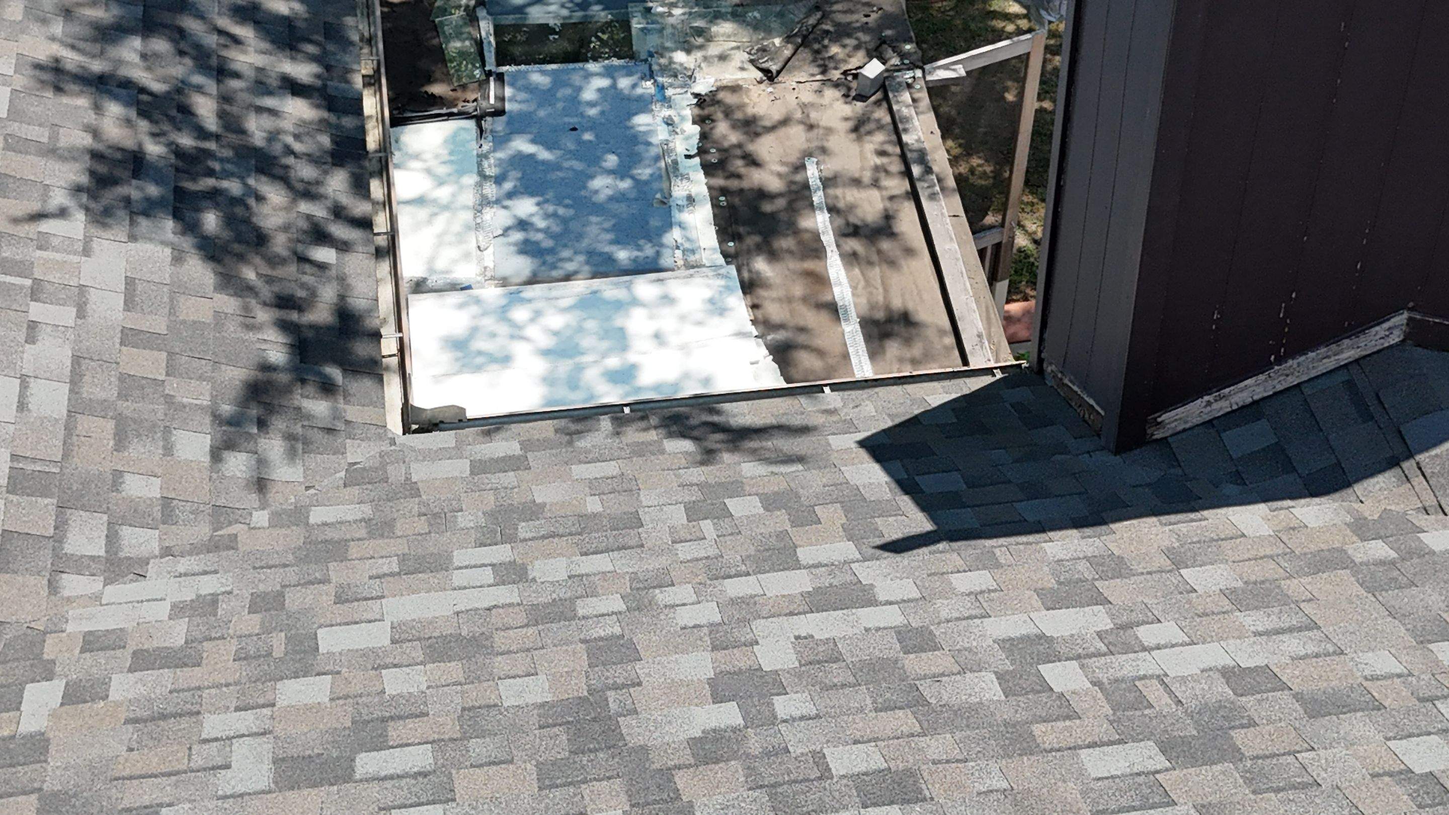 Williamsburg Gray - Owens Corning TruDefinition Duration by RoofsOnly.com