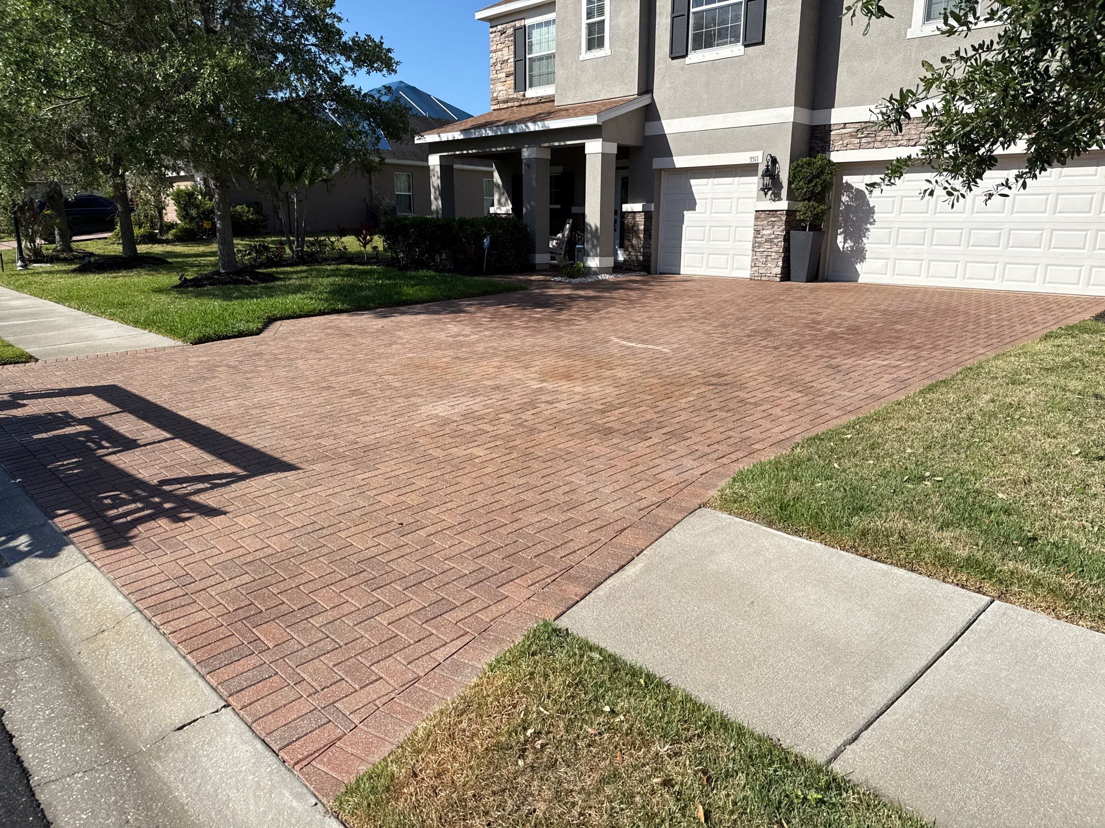 Paver Driveway & Sidewalk Cleaning | Oakleaf Hammock – Ellenton, FL by Sunshine AquaWash