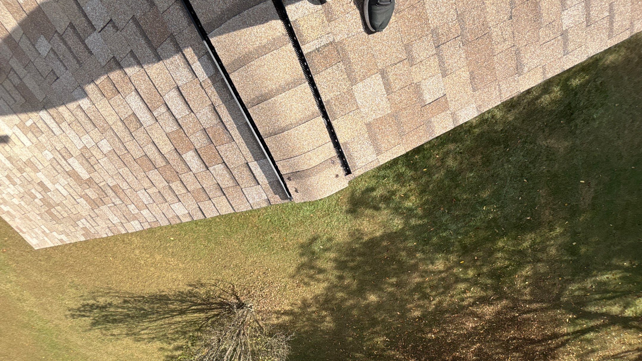 Roof Replacement using Owens Corning Sand Castle and Siding Replacement using Odyssey Plus D4" Wood Grain by 180 Contractors