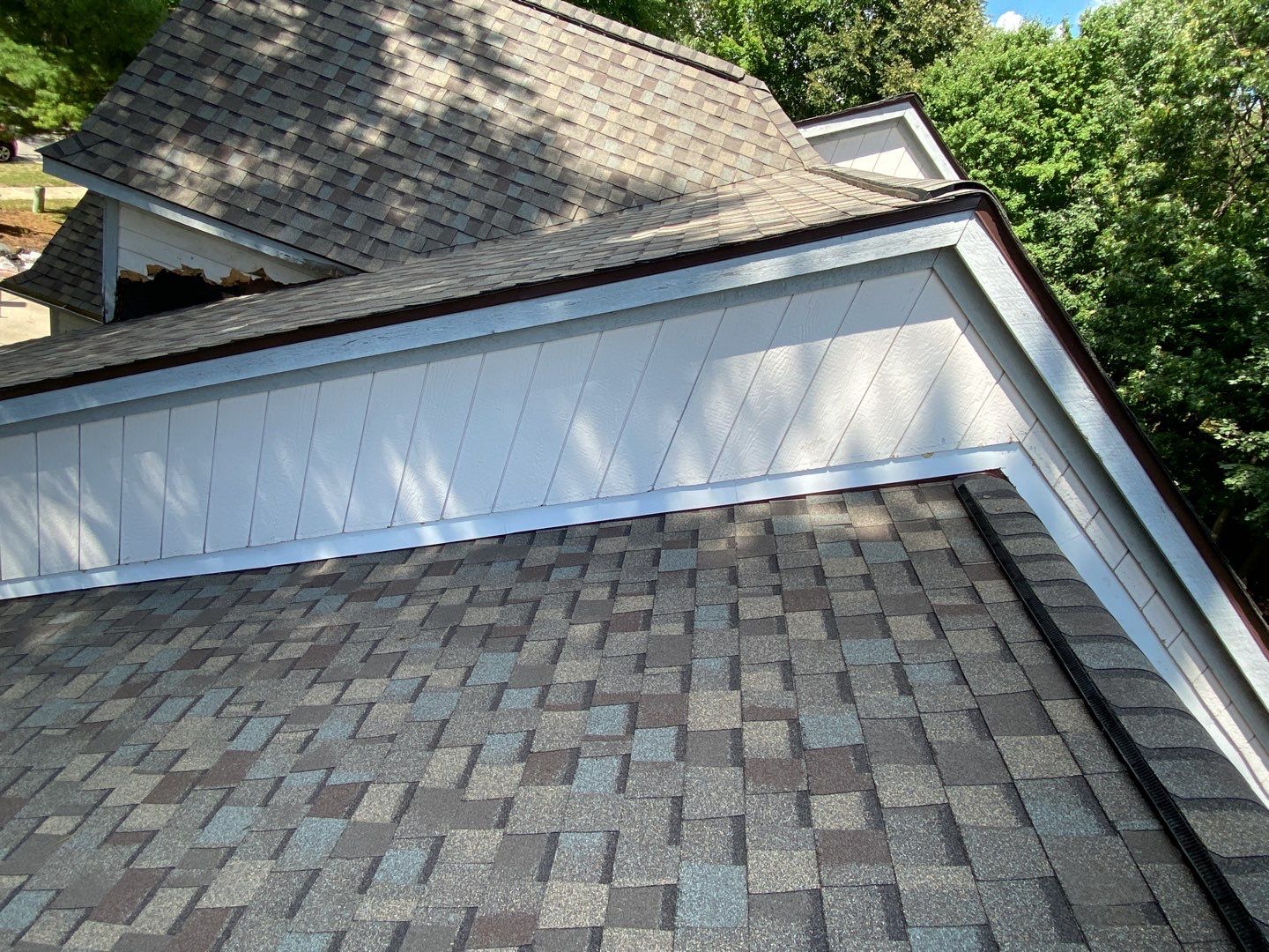 Roof Replacement using CertainTeed Landmark by 180 Contractors