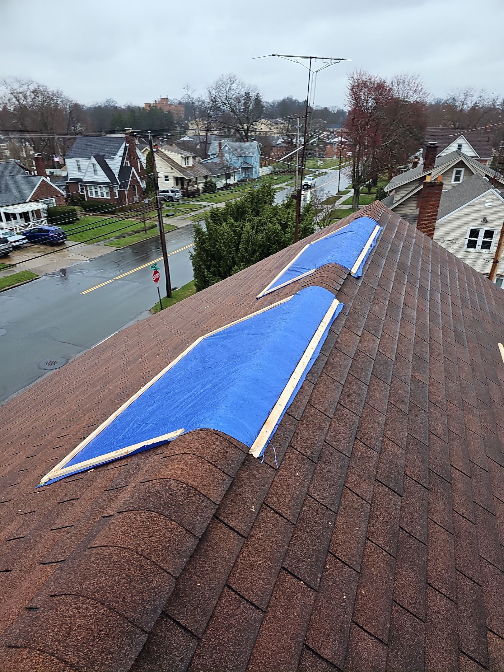 ATLAS PINNACLE COLOR: HEATHERBLEND DRIPE EDGE: WHITE by Eagle Eye Roofing