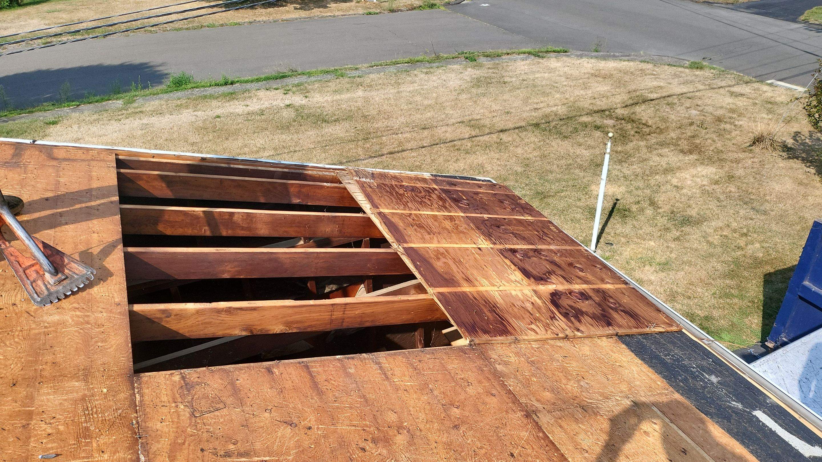 Fire Damage using Certainteed Mainsteet D4 and Owens corning quarry gray by A Plus Exterior