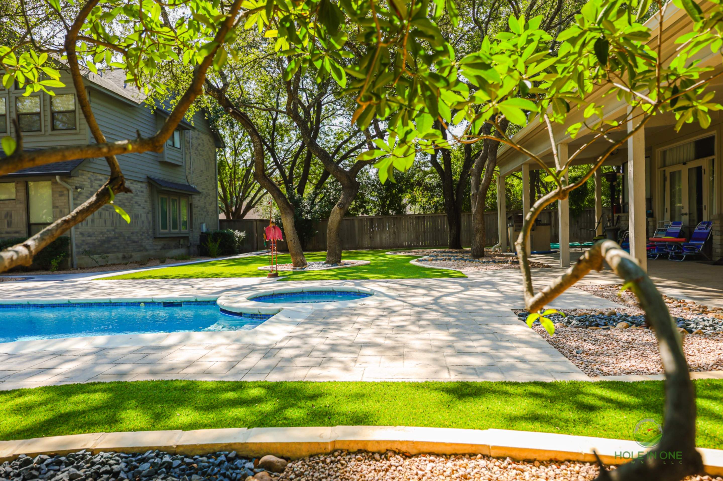 Chase Oak, San Antonio Tx. by Hole In One Lawns, LLC