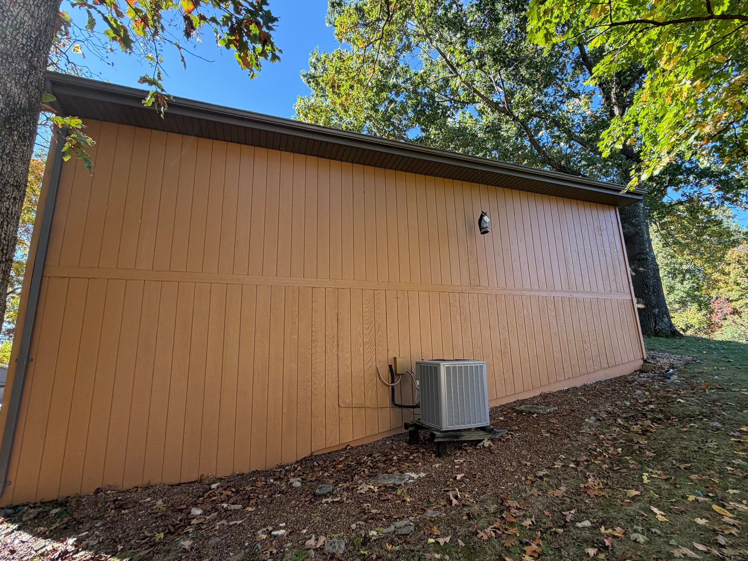 Wood Siding Staining off Eastland Dr by Pezley Painting