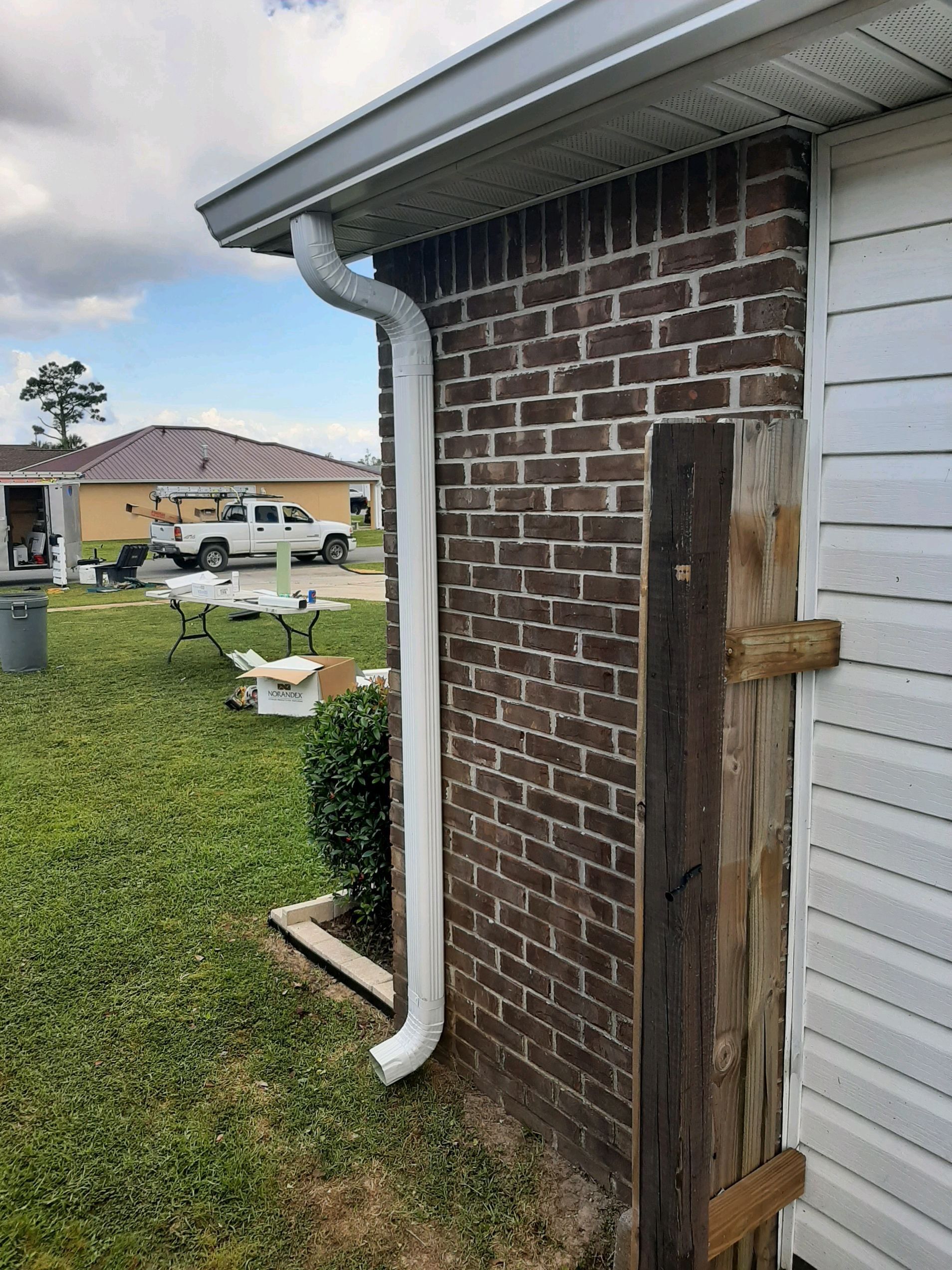 Gutter Installation using K-Style Seamless Gutters by Gutter Professors