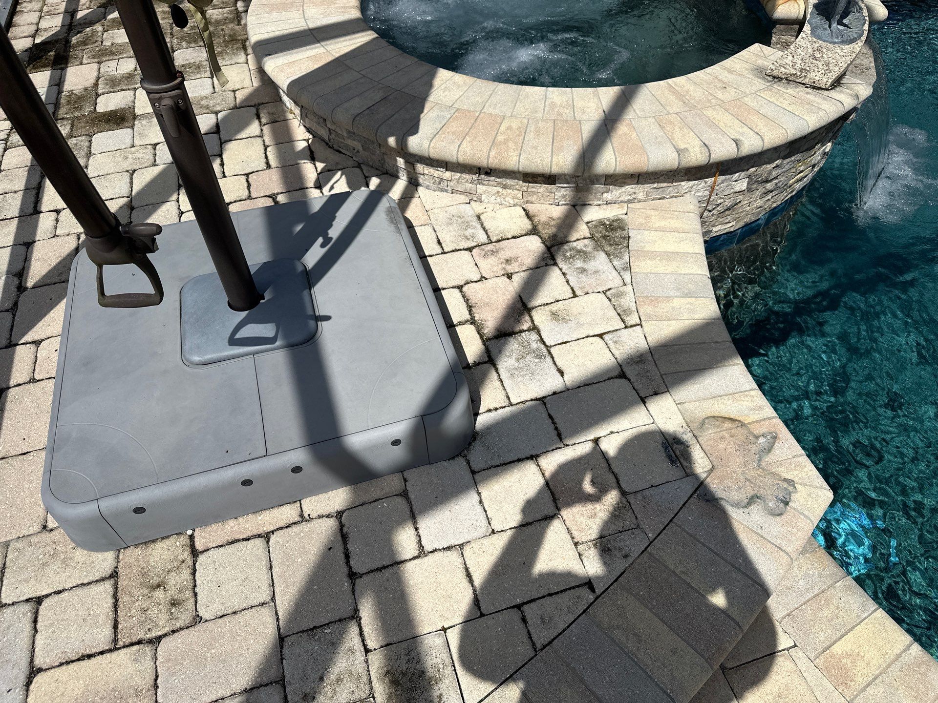 Paver Driveway, Pool Deck, Outdoor Furniture & Culvert Cleaning in Winding River Community, Bradenton, FL | Sunshine AquaWash by Sunshine AquaWash