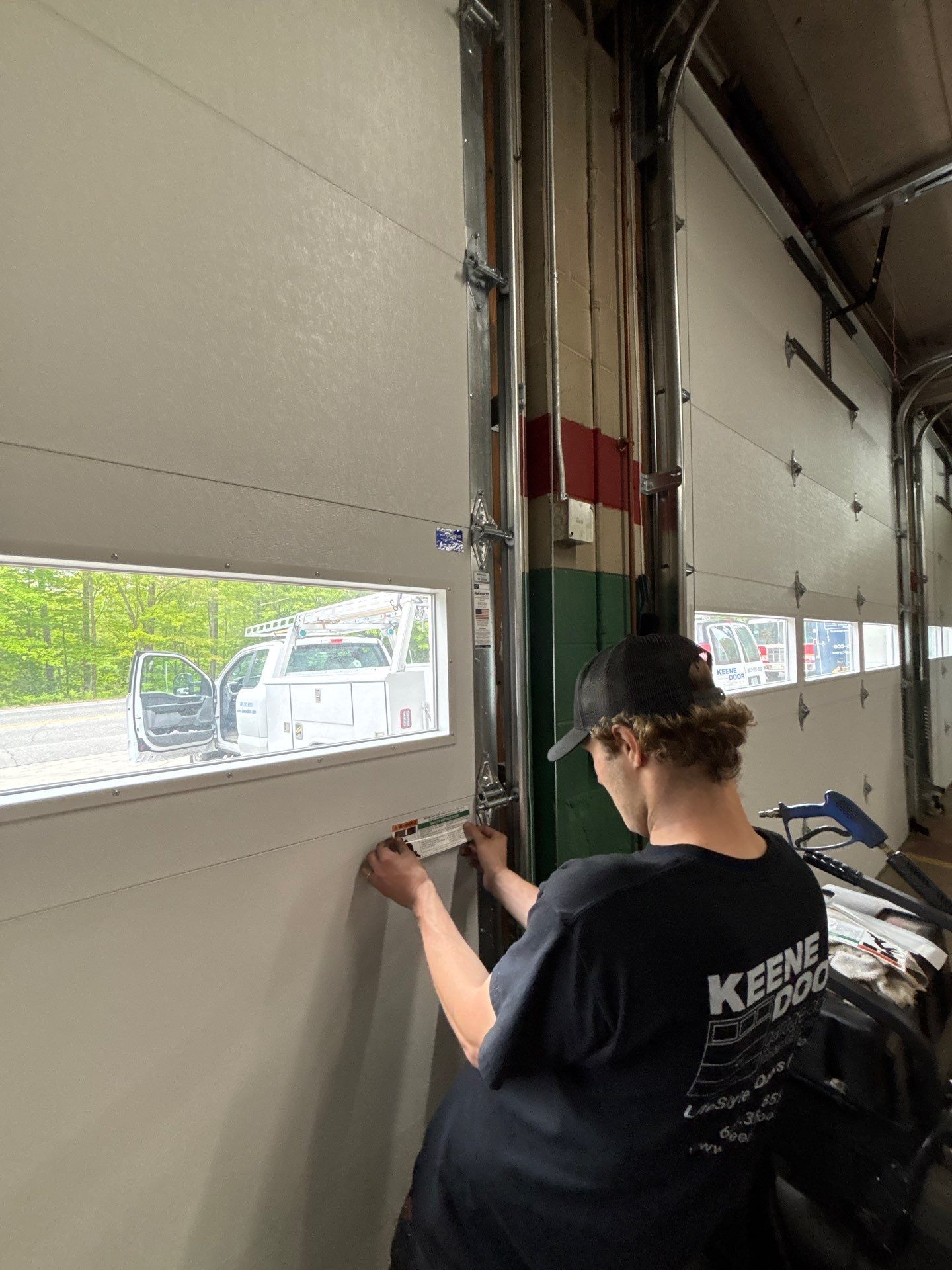 Door Installation Using Raynor Encore Garage Doors by Keene Door