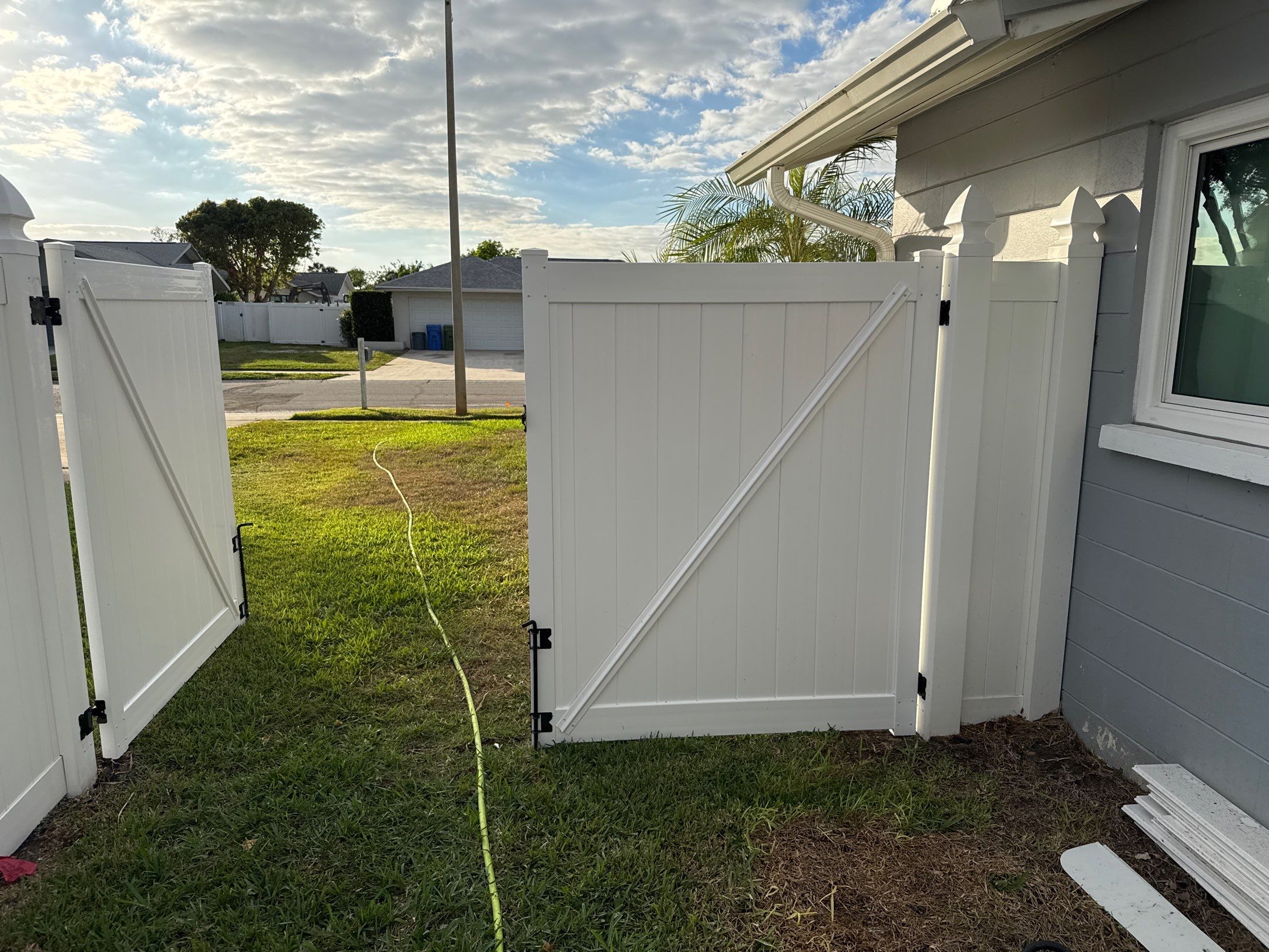 West Bradenton Pressure Washing and Rust Treatment by Sunshine AquaWash
