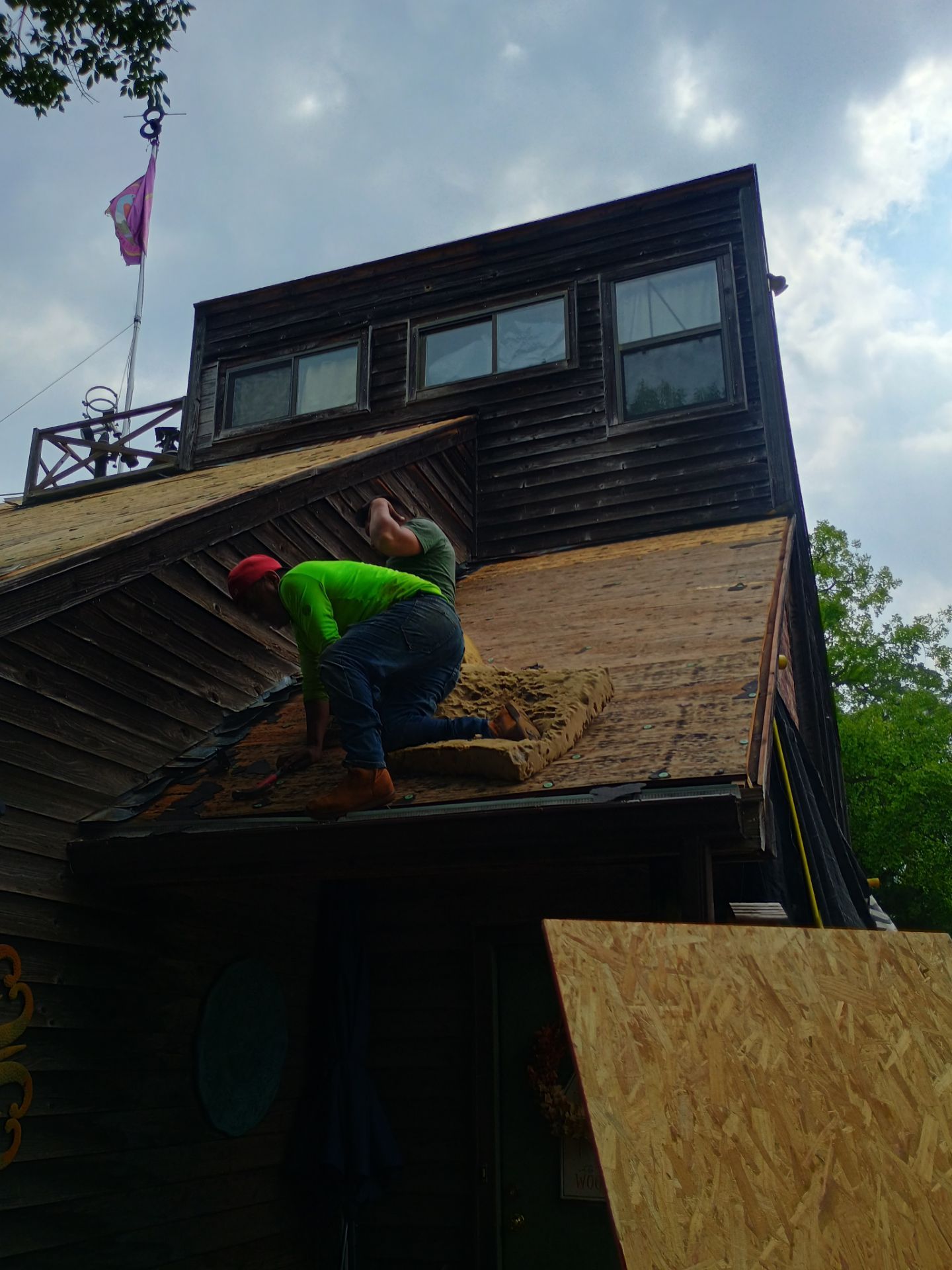 Roof Replacement for Multi-Level Home in Sulphur, Oklahoma by BANA Roofing and Solar Supply