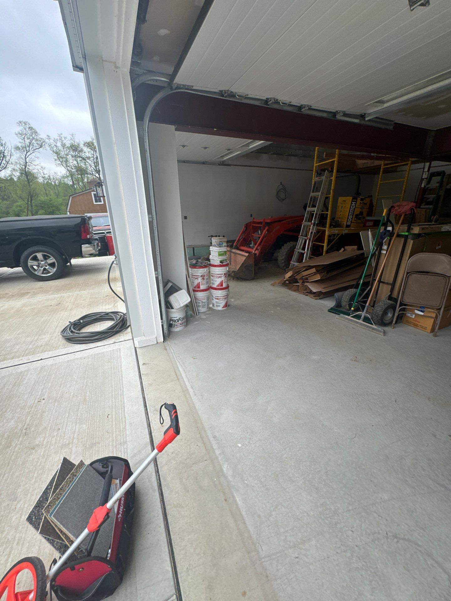 Mid Grey Grit Project in Gibsonia by Floors in a Day, Inc