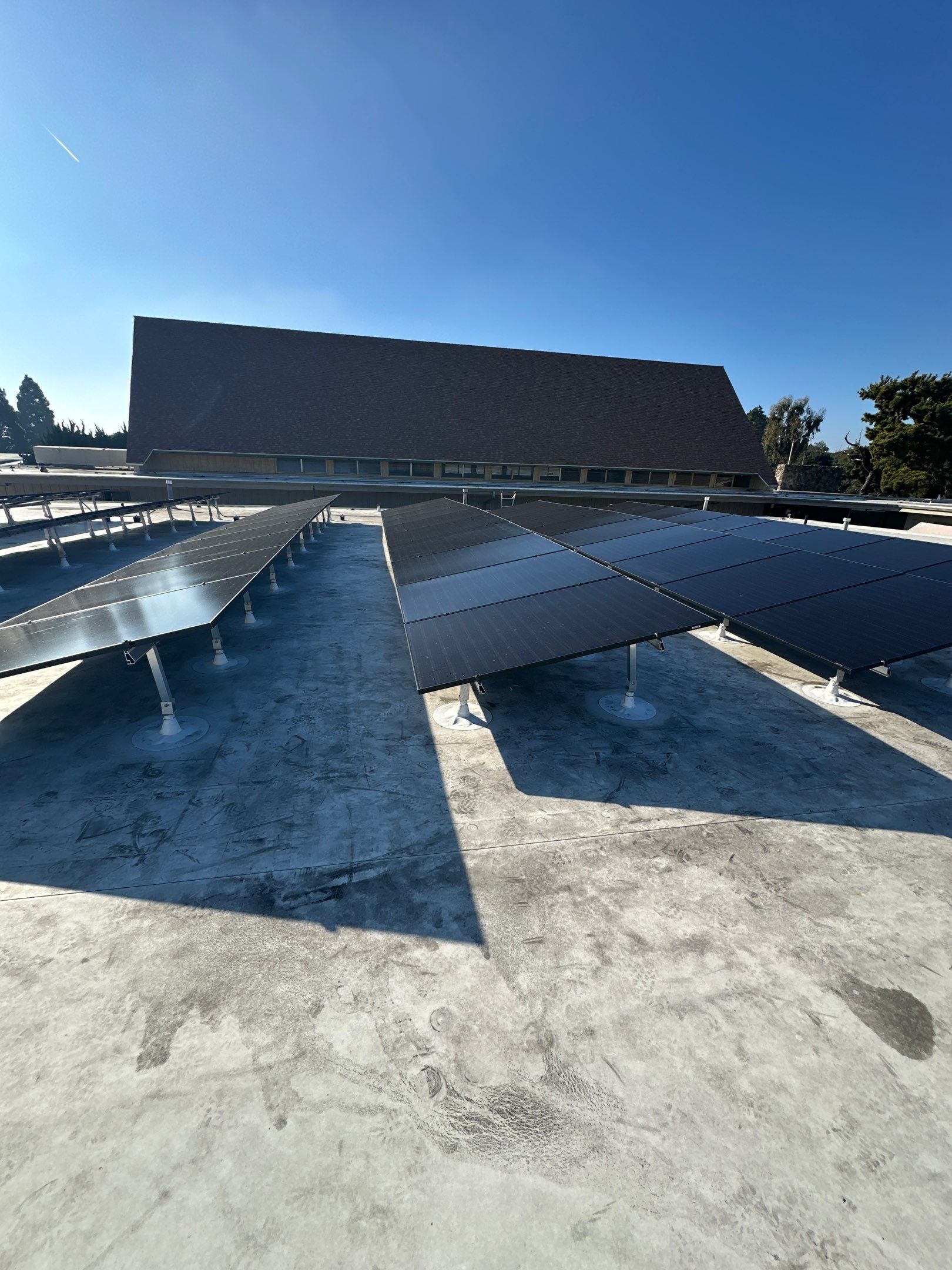 Commercial Solar Panel Installation for Ventura Church with Hyundai Modules by AWS Solar