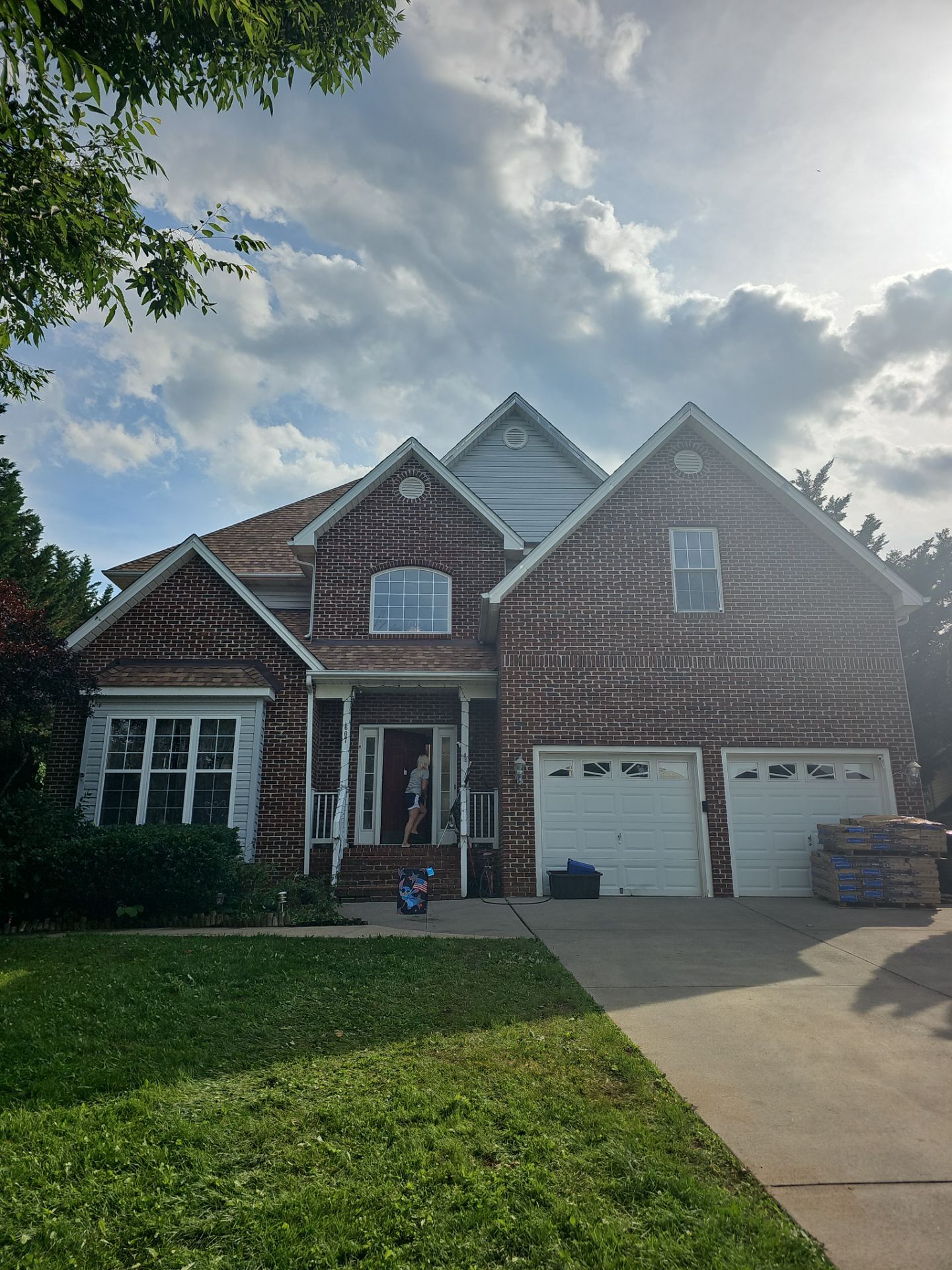 Roof Replacement - Landmark PRO Resawn Shake by Winchester Roofing