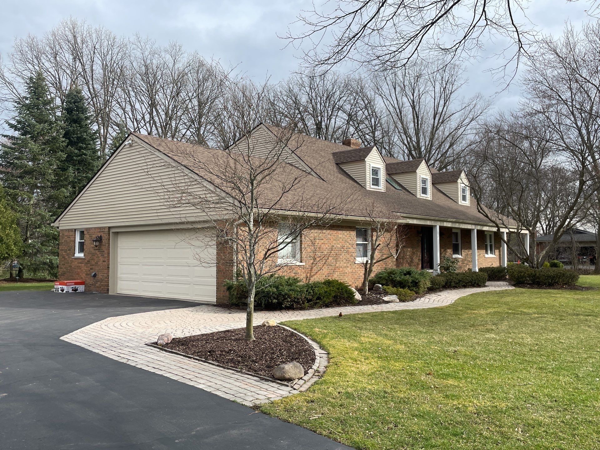 Siding Replacement using CertainTeed Restoration Classis D4 by 180 Contractors