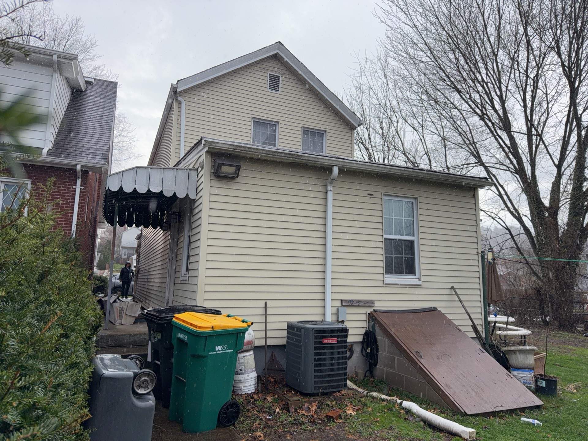 Beautiful Vinyl Siding Renovation in Clairton by Ideal Siding Pittsburgh