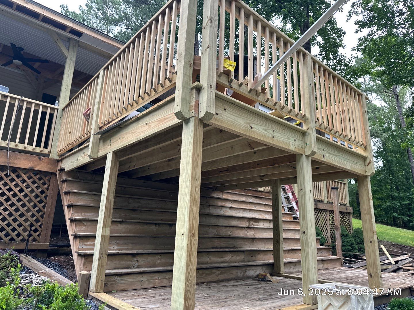 Wood Deck using Wood Sealant by DuraSeal