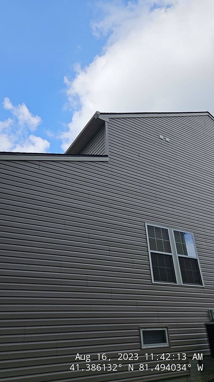 Residential Roof Replacement using CertainTeed Grand Manor by Absolute Roofing and Construction