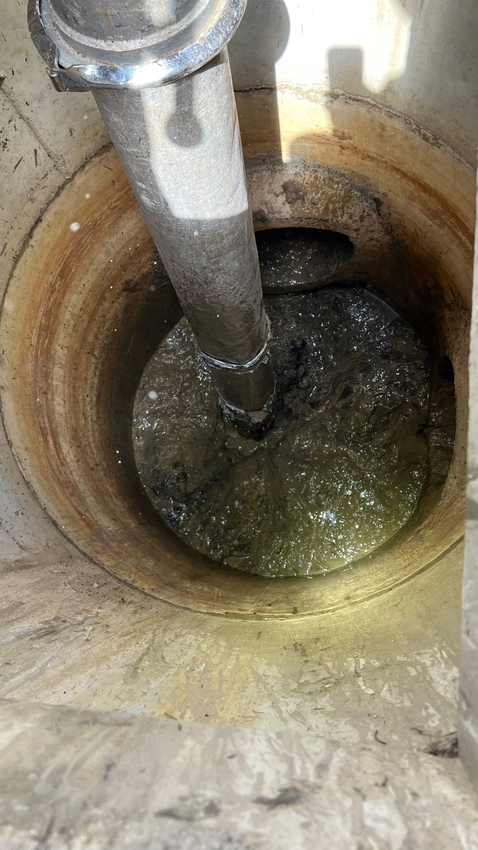 New Community Stormwater System Catch Basin Cleaning by APS Power & Water