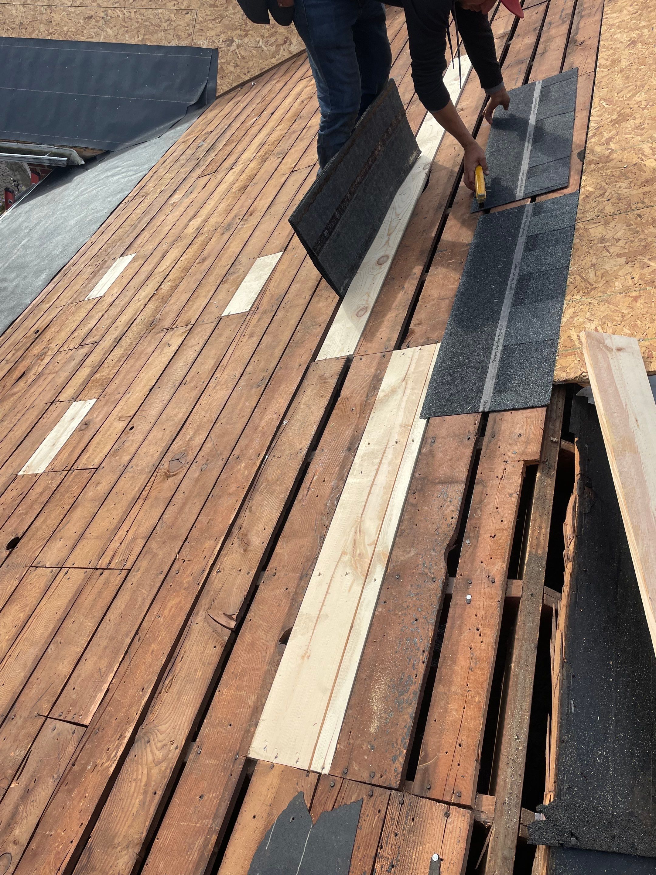 Roof Replacement using Owens Corning by 180 Contractors