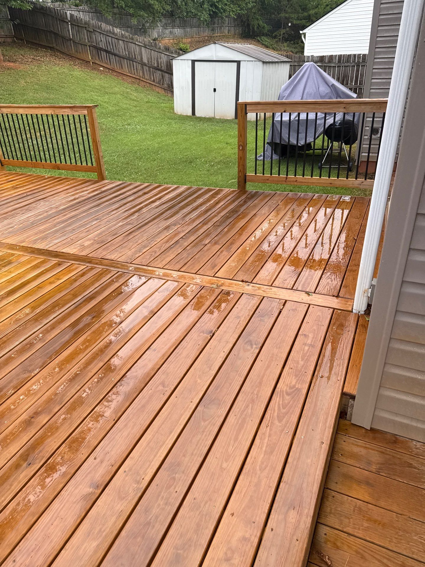 Wood Deck using Wood Sealant by DuraSeal