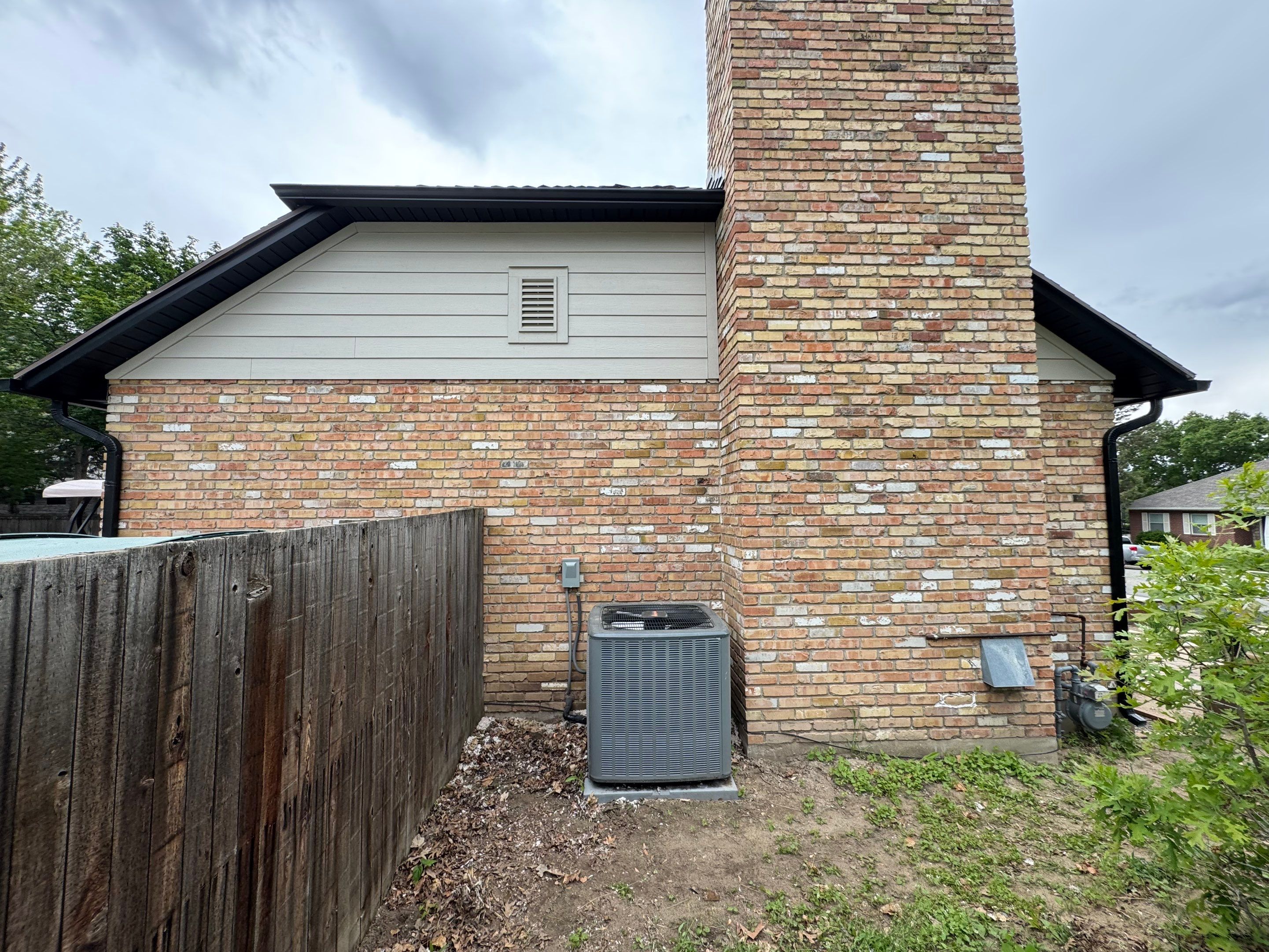 Cottonwood Heights | Custom Hardie Exterior & Bold Fascia | Cobble Stone Accents by Ideal Siding Utah
