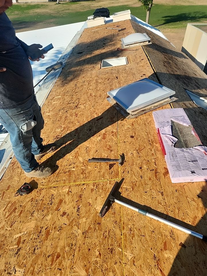 Weathered Wood Shingles by Reimagine Roofing