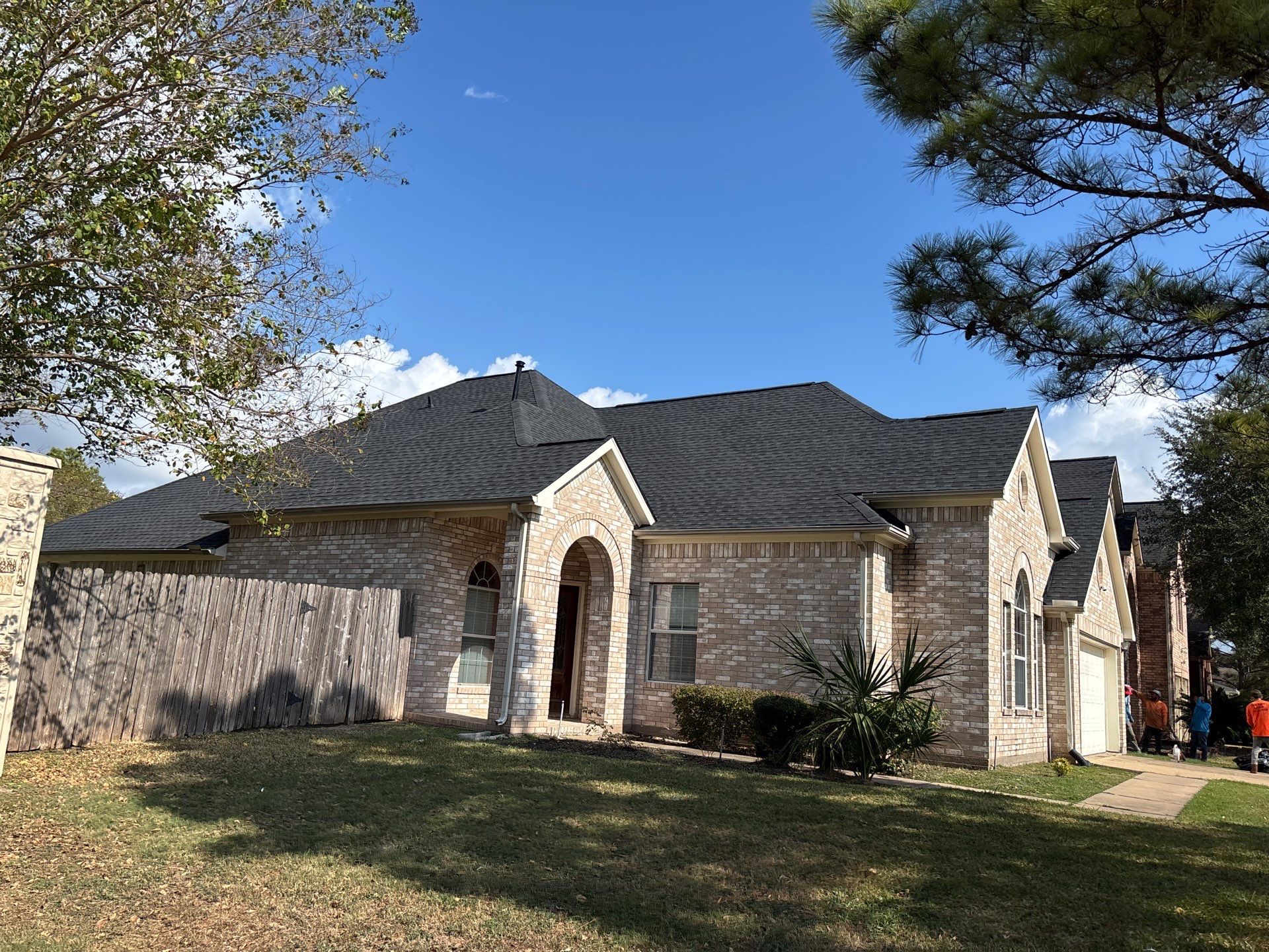 Roof Replacement in Ashford Lakes, Sugar Land TX by Roof Repair Company
