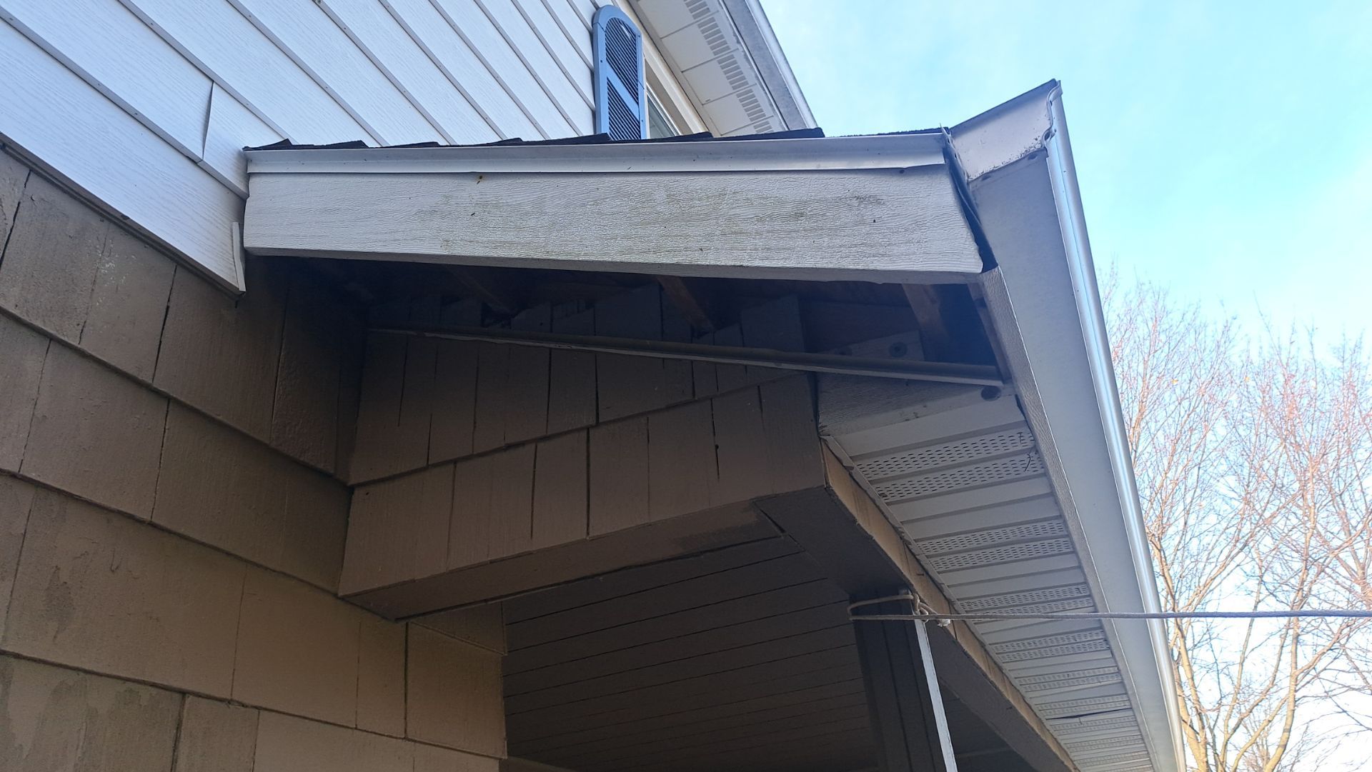 Hinze Siding by Gellings Roofing & Siding
