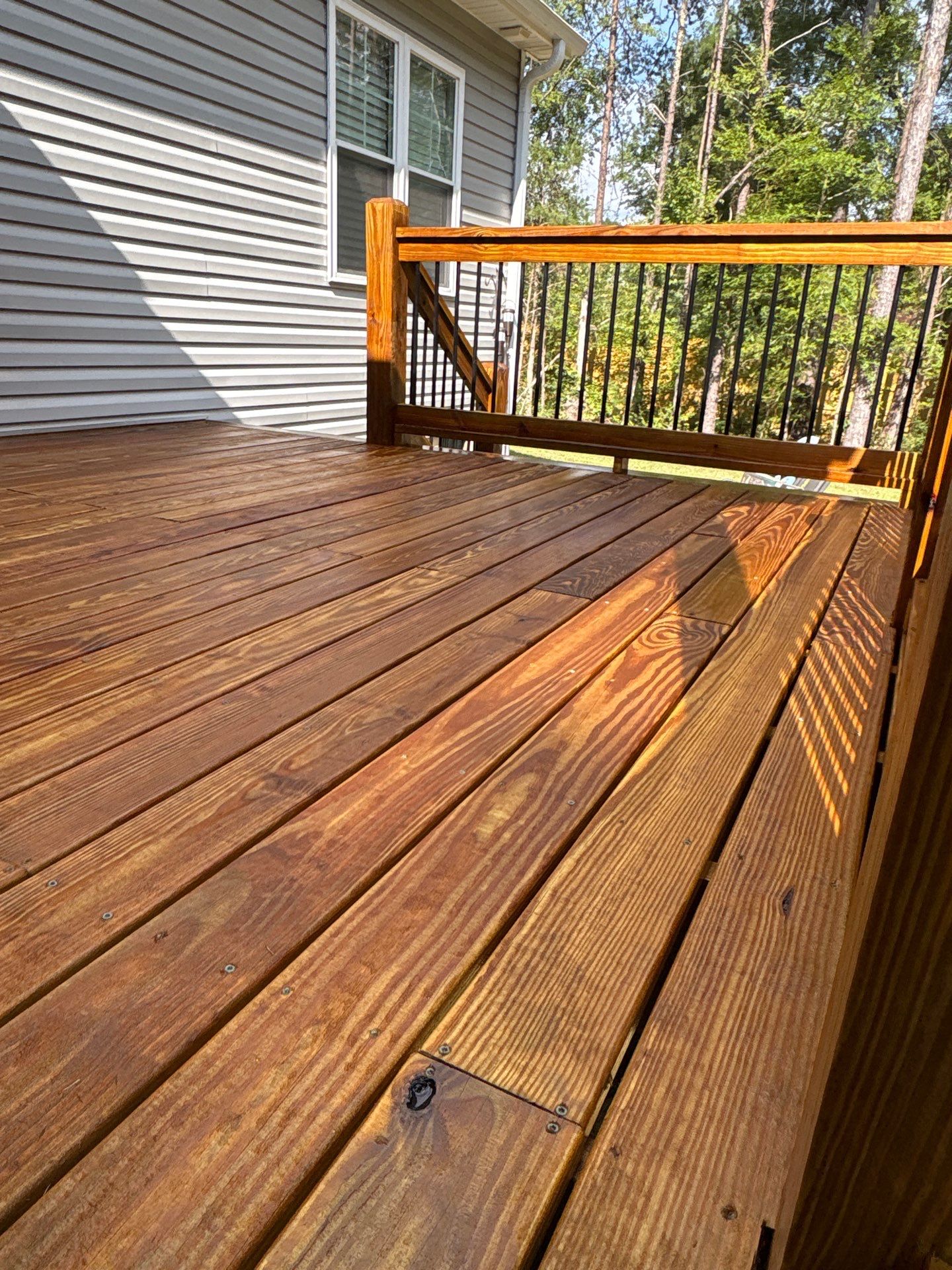 Wood Deck using Wood Sealant by DuraSeal