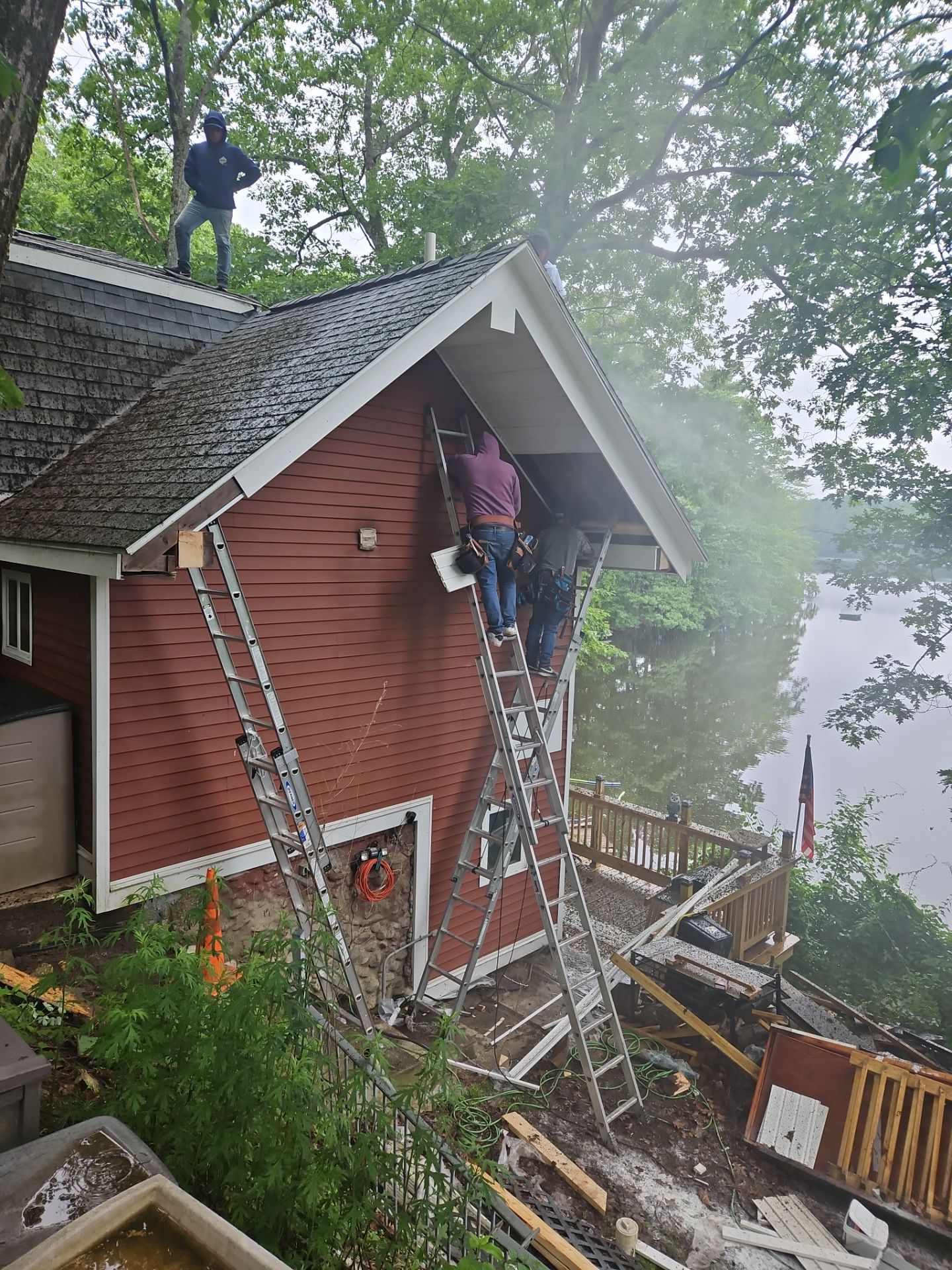 Leak Repair & Roof Wash – Groton, MA by Mighty Dog Roofing of Greater Middlesex County
