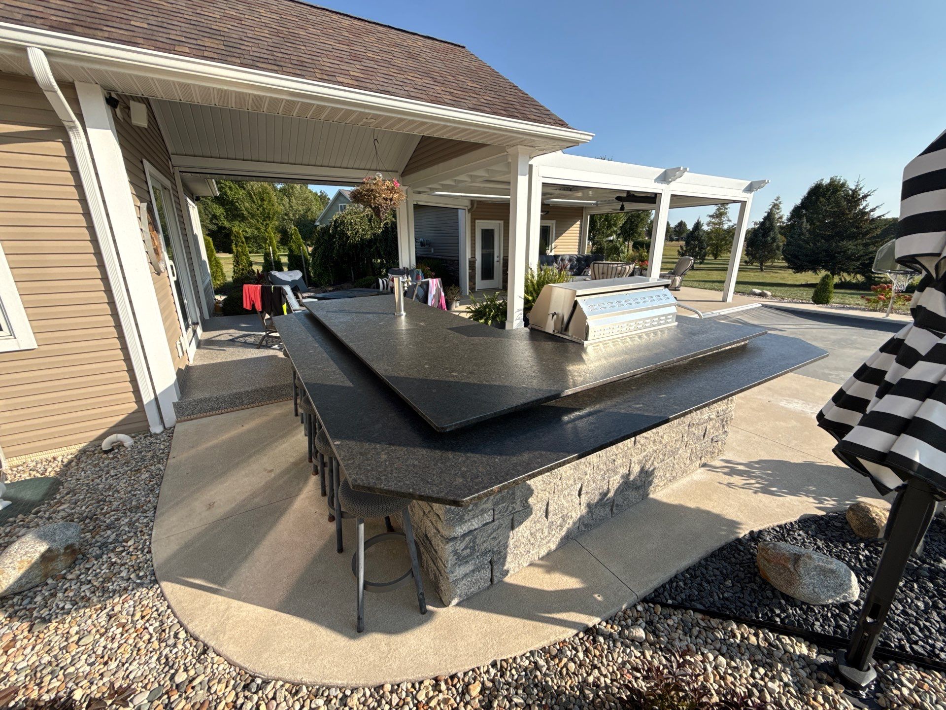 Outdoor Kitchen by Farrell's Lawn & Garden Center LLC