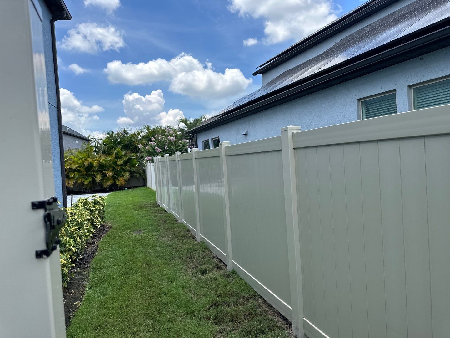 Vinyl Fence Installation using Tan Vinyl Privacy Fence by Asap fence and gates, LLC