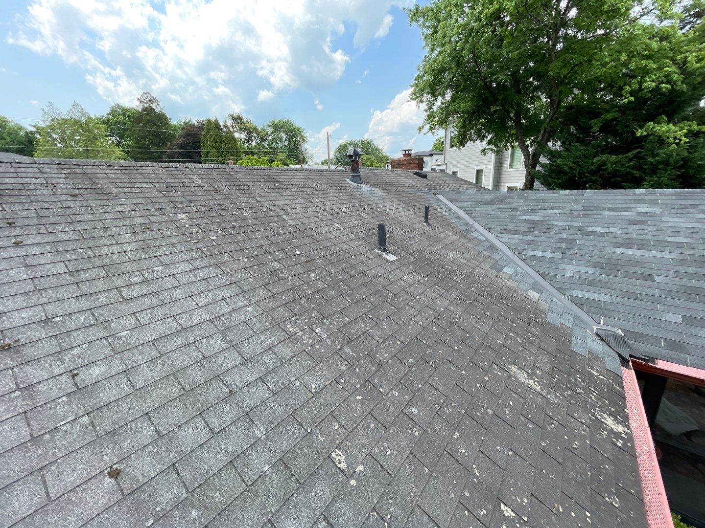 McLean: CertainTeed Landmark Designer Shingles in Charcoal Black by RM Banning, Inc.