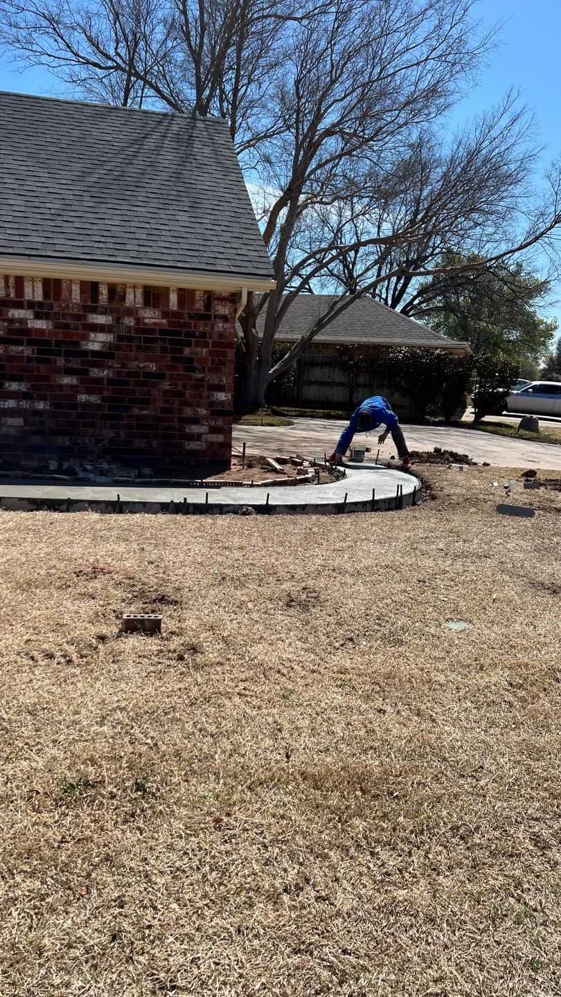 Concrete sidewalk using Concrete by Clays Services Inc