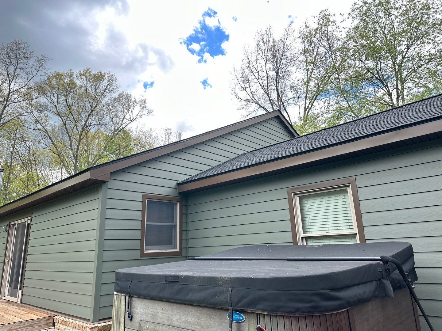 Siding Replacement using Alside S7 Cedar Mill Grain Composite by 180 Contractors
