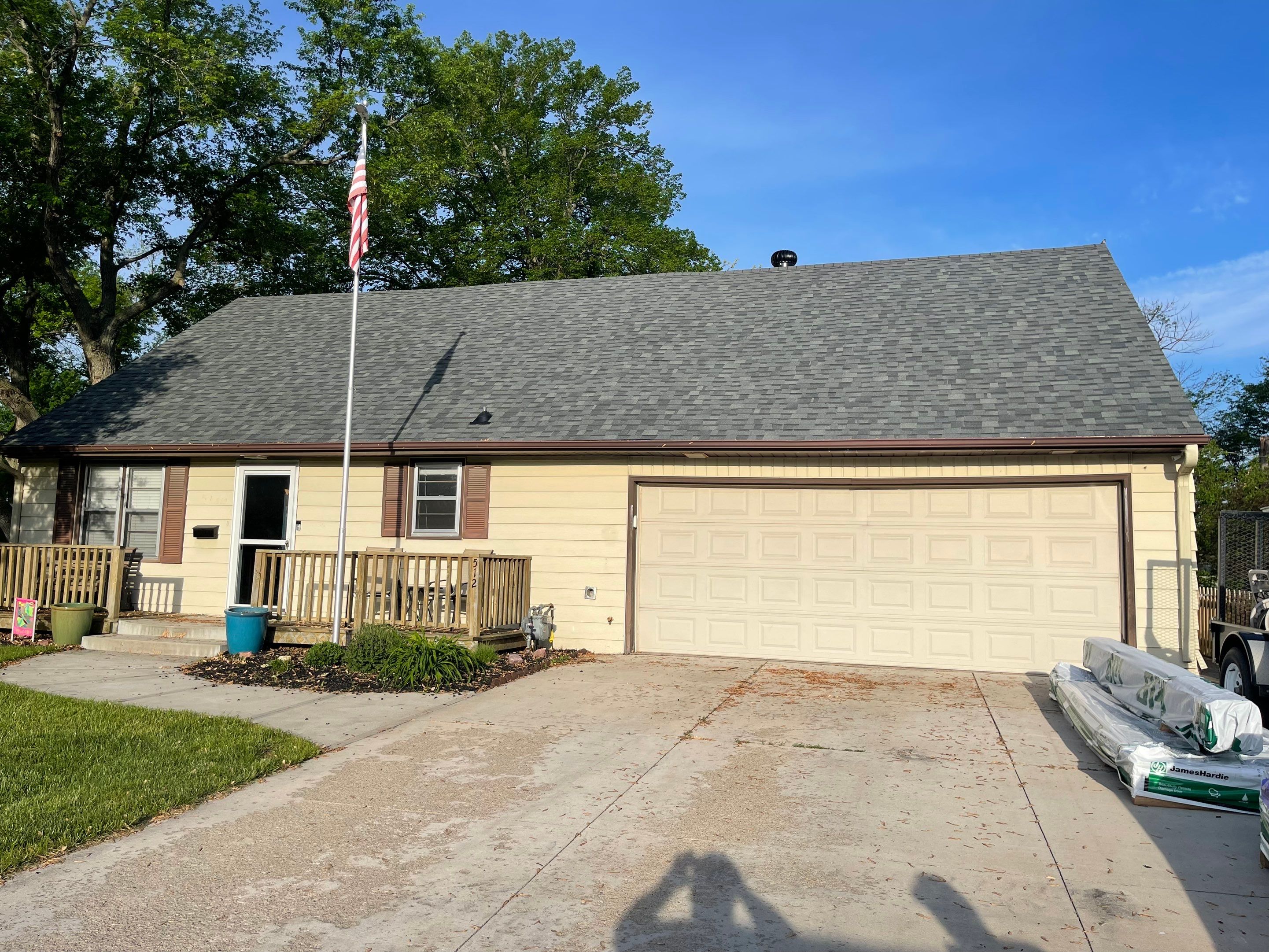 James Hardie by Lightning Exteriors