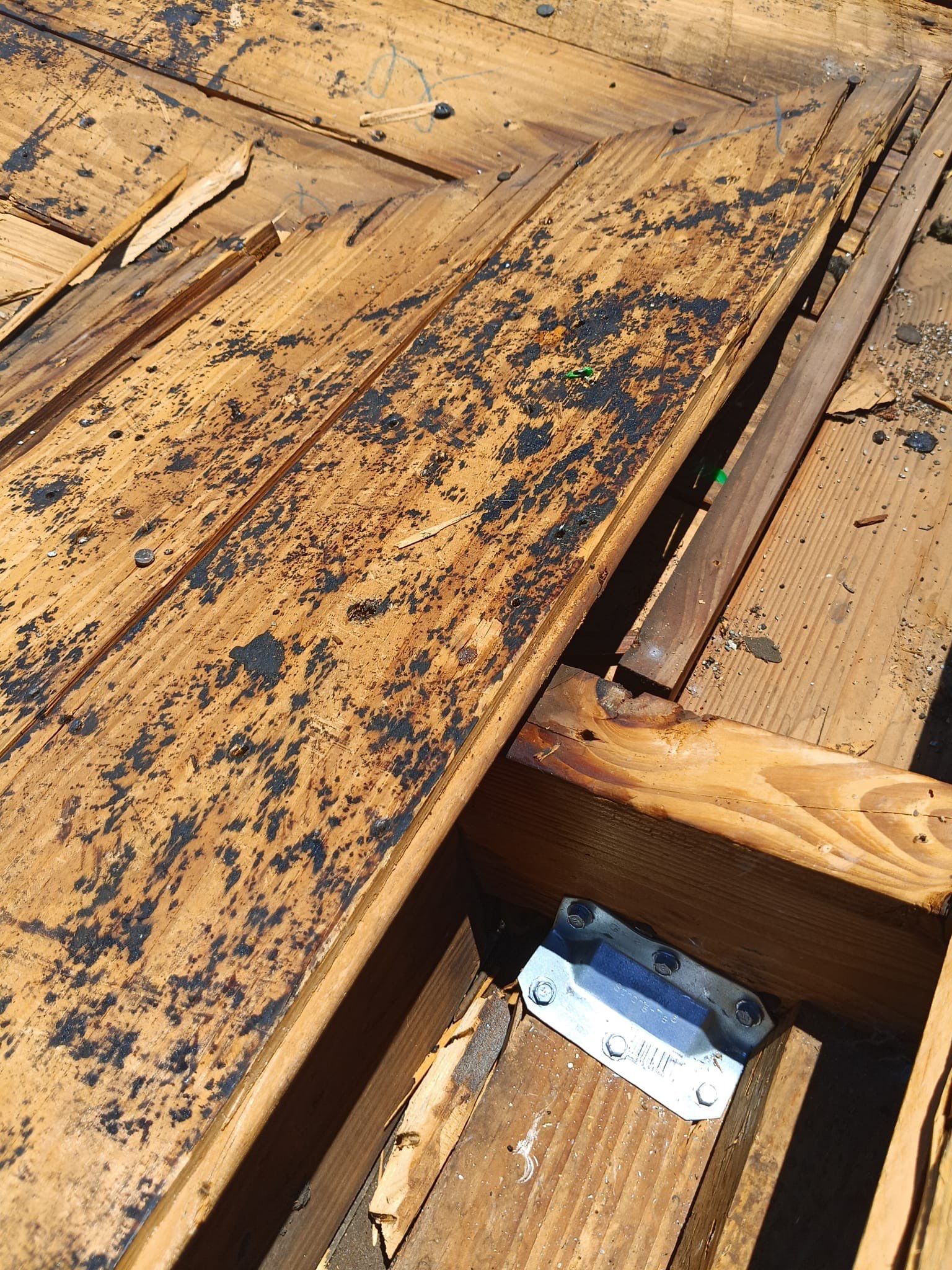 Project in St. Petersburg 33711 by Mitchell Roofing Company LLC 