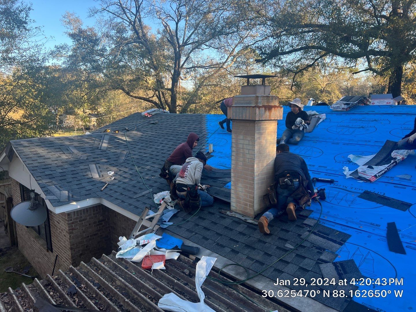 Roof replacement by American Roofing & Construction LLC