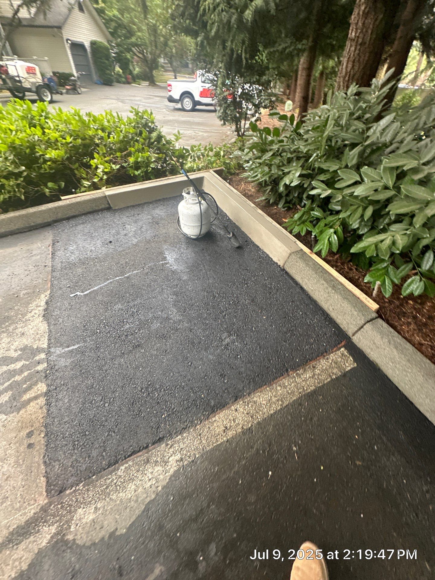 Curb Repaint | Seattle  by Jireh Asphalt & Concrete Inc 