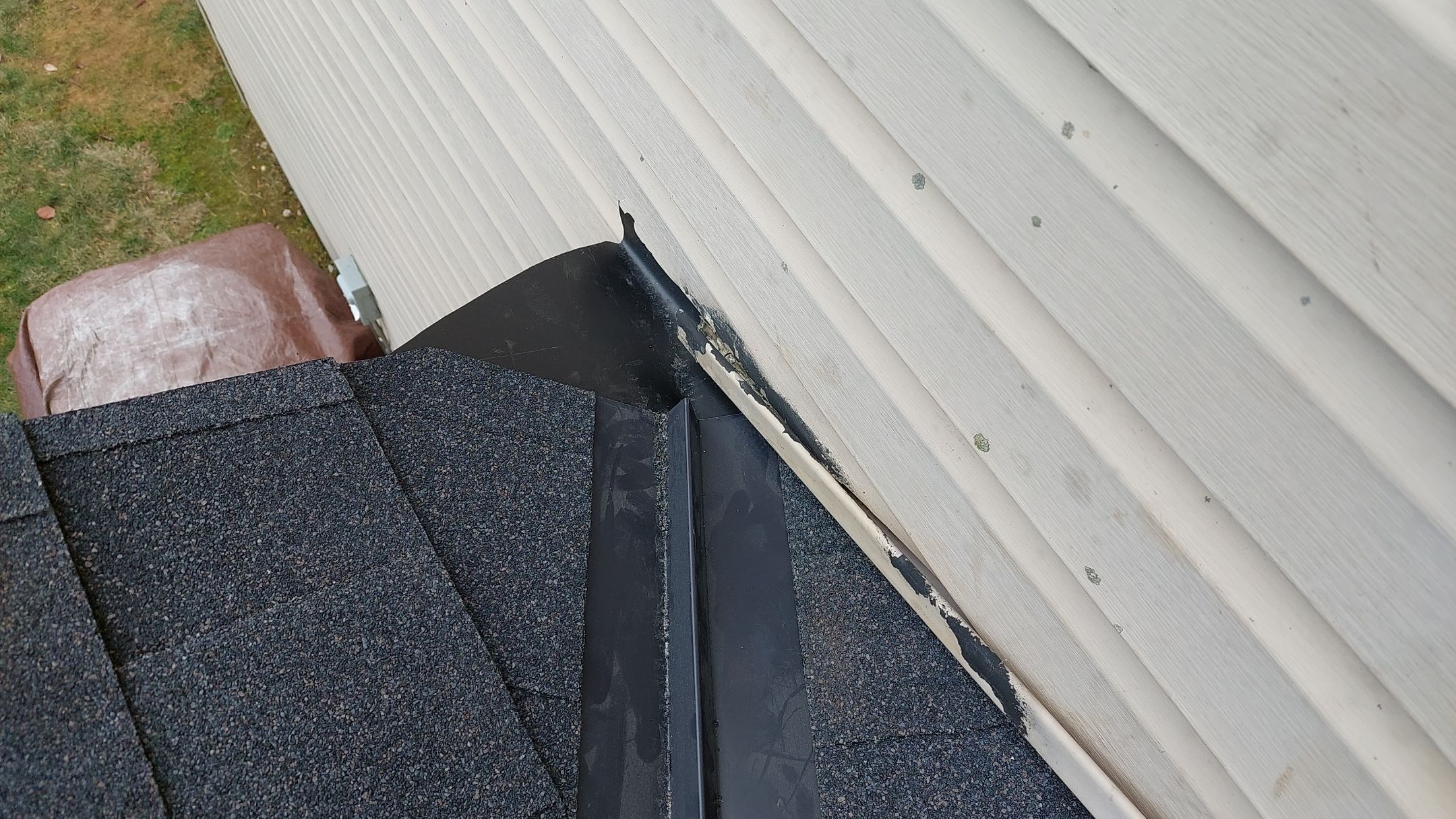 Atlas Black Shadow by Tamlin Roofing