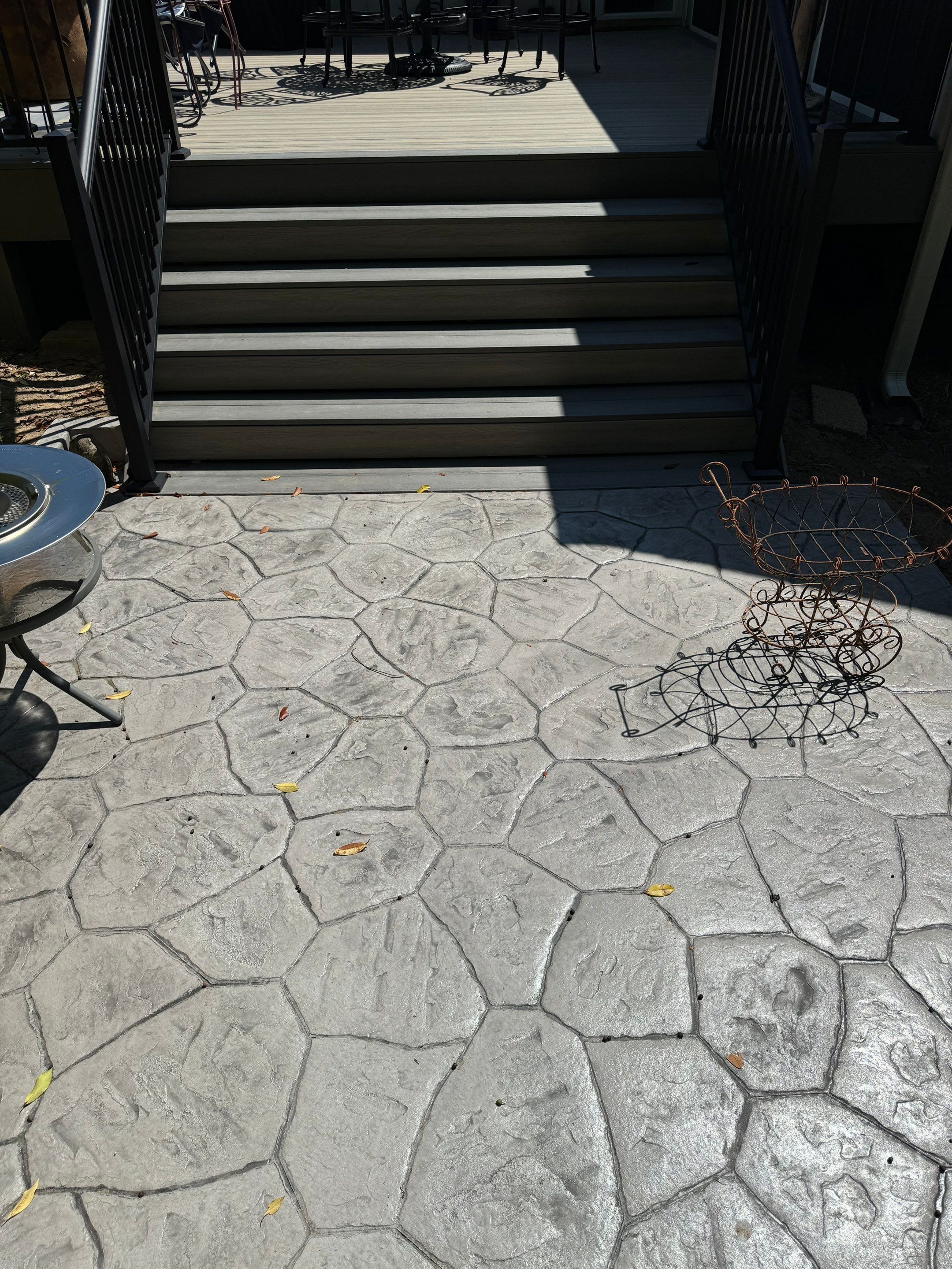 Burntleaf - Screen Porch by Pillar and Pine