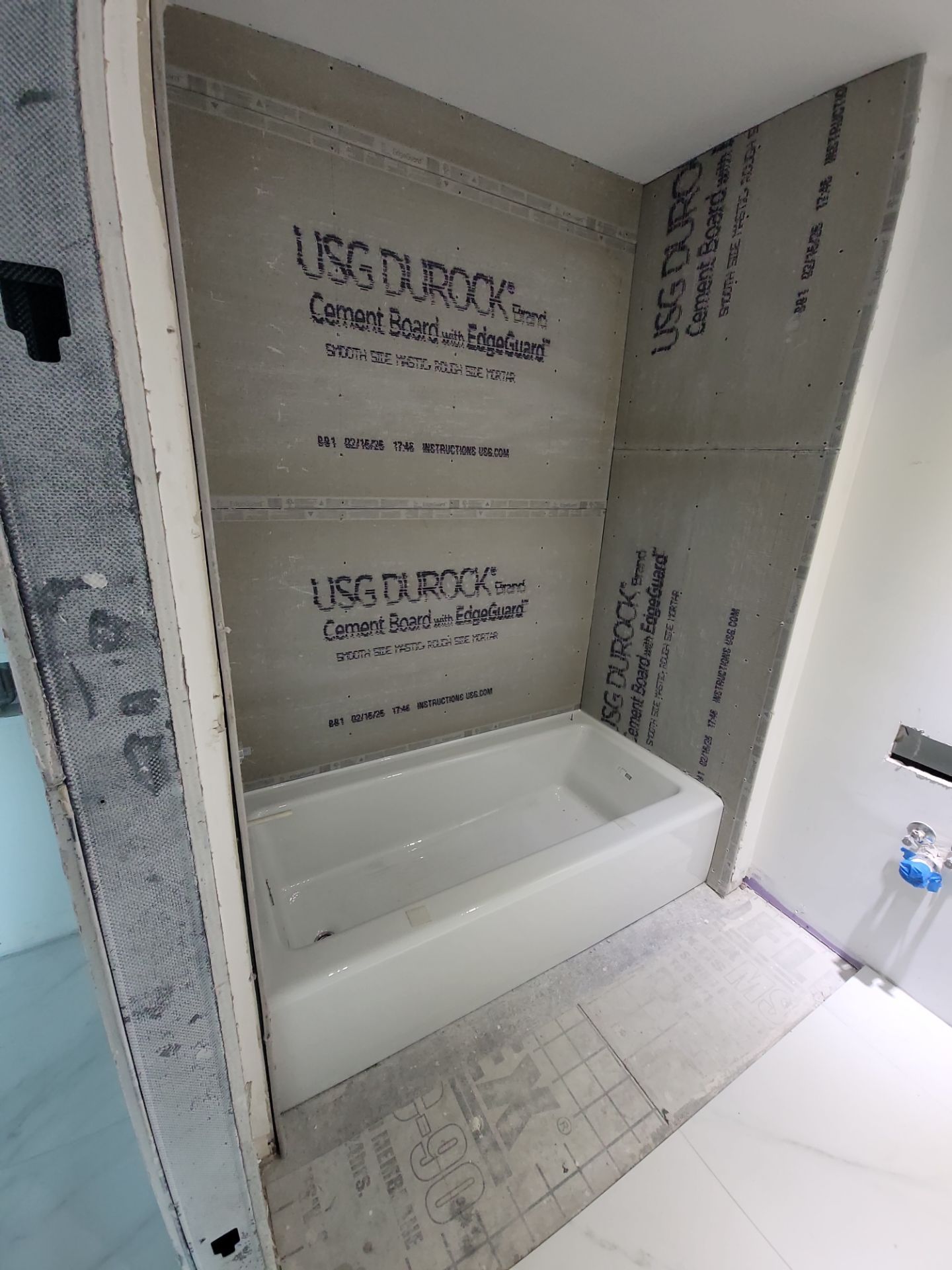 Modern High-Rise Interior Renovation and Custom Tile Installation in Miami by Picos Construction Engineering