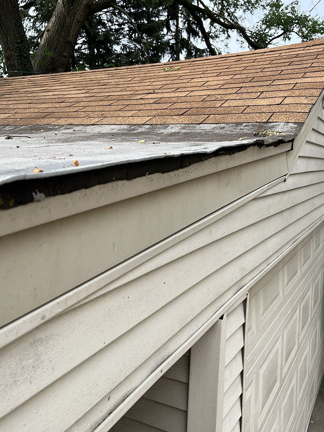 Residential Roofing Repair by G2