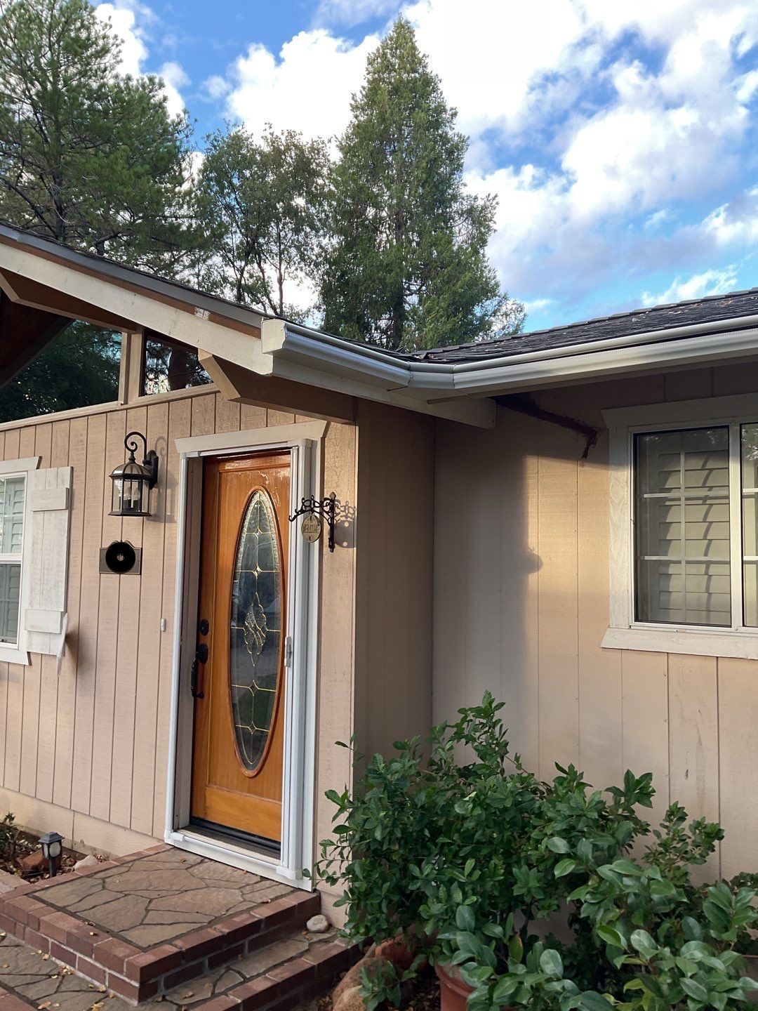 New Roof and gutters by Byers Enterprises 