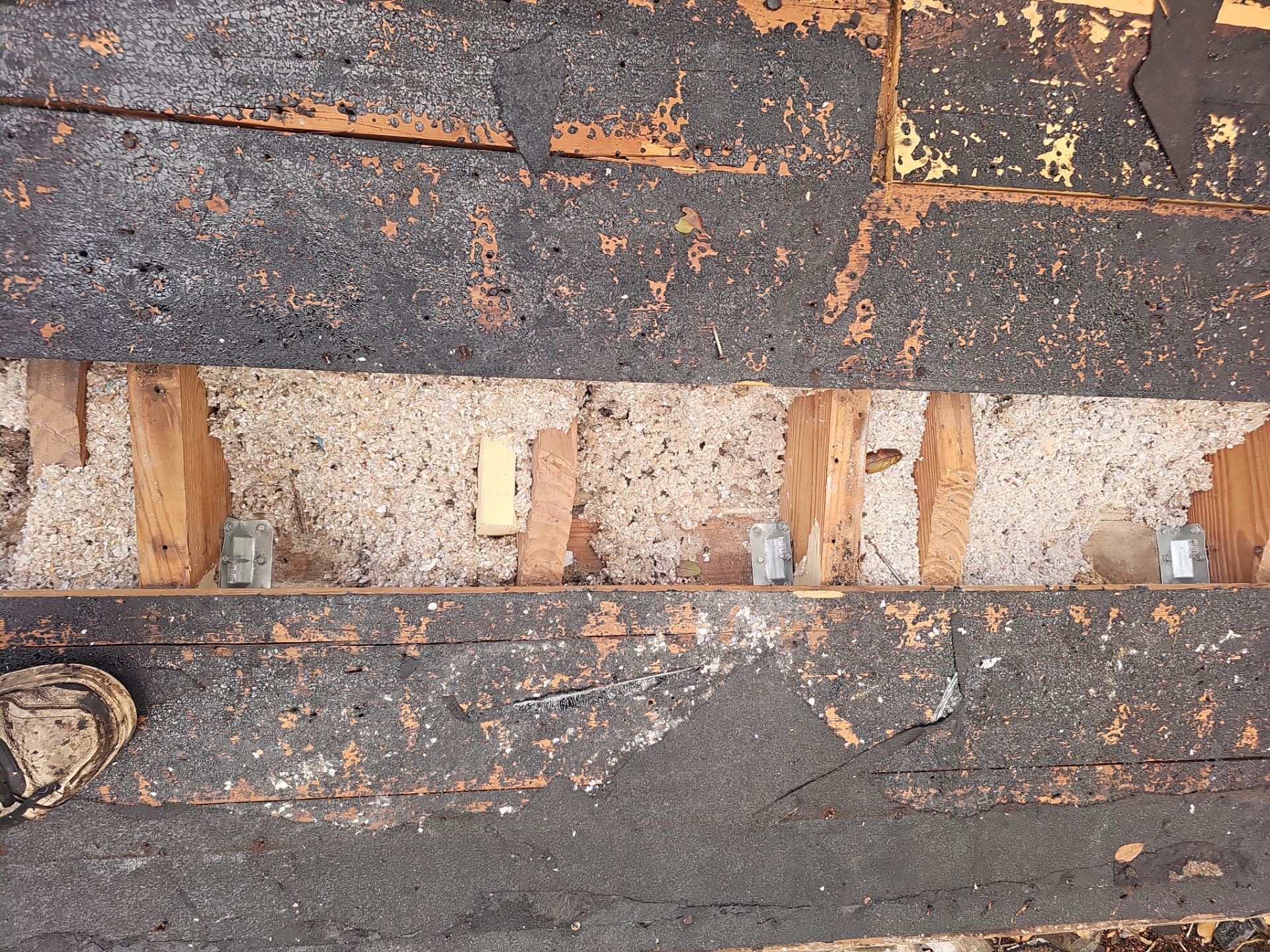 Project in St. Petersburg 33776 by Mitchell Roofing Company LLC 