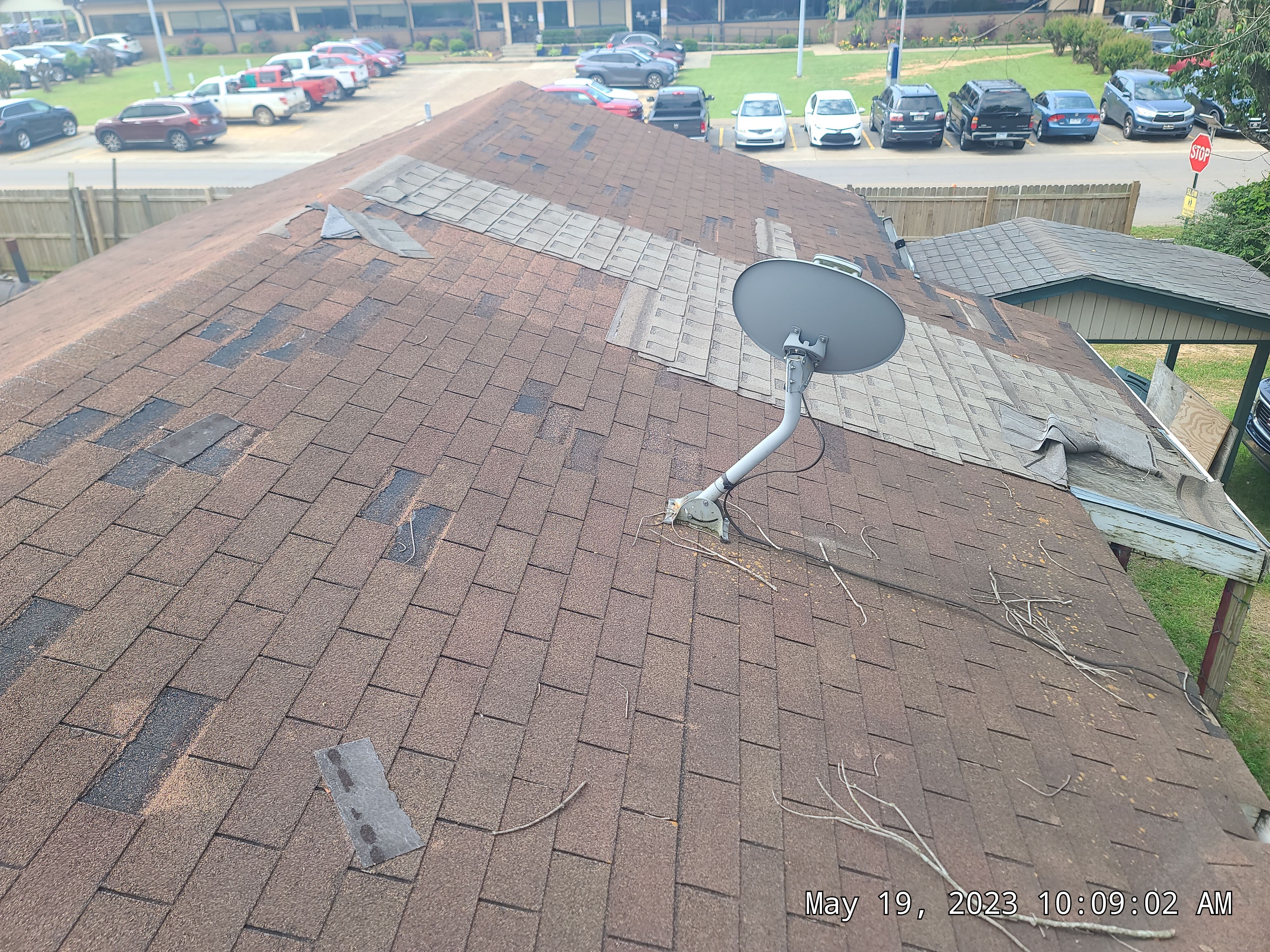 Residential Reroof: 25 Year 3-Tab Shingle by Hostetler Roofing