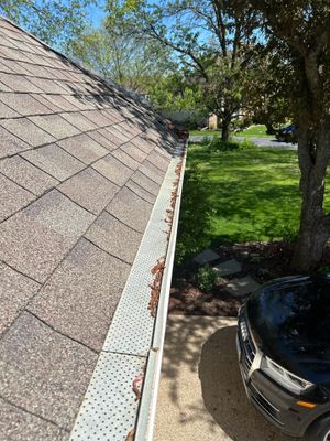 Turtle Shell gutter protection installation in Naperville, IL 60565, photograph 4