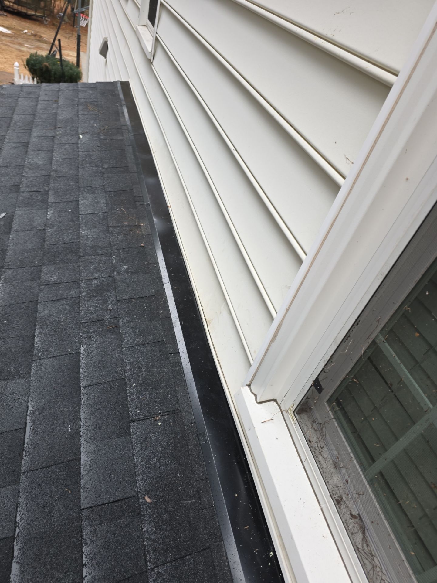 Onyx Black Roof Replacement in Kinston, NC – Owens Corning Duration Upgrade by Ironclad Roofing