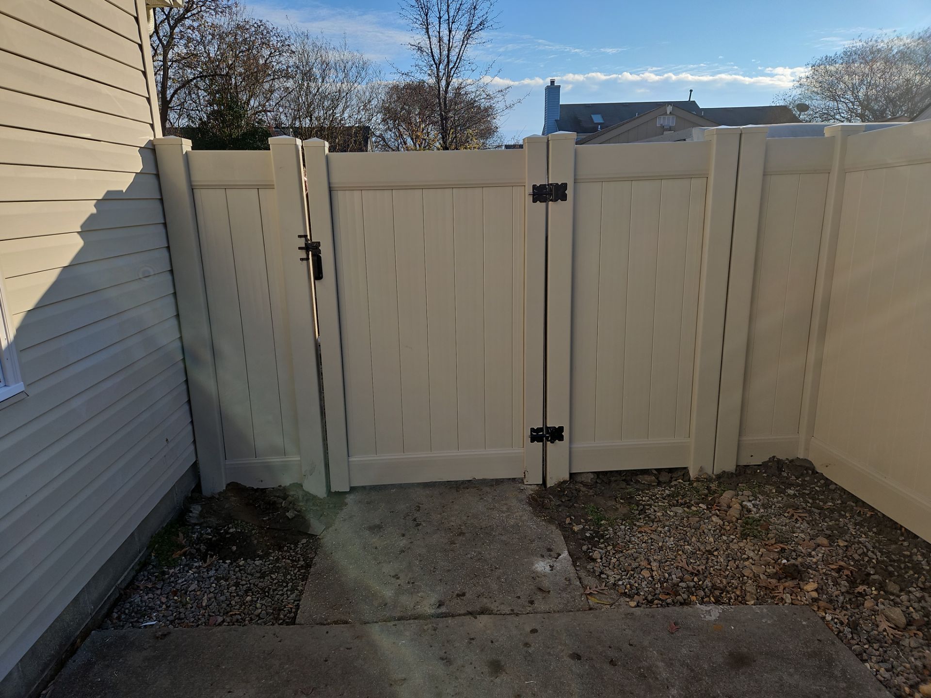 A Clean Line, A Bold Statement by Tidewater Fence