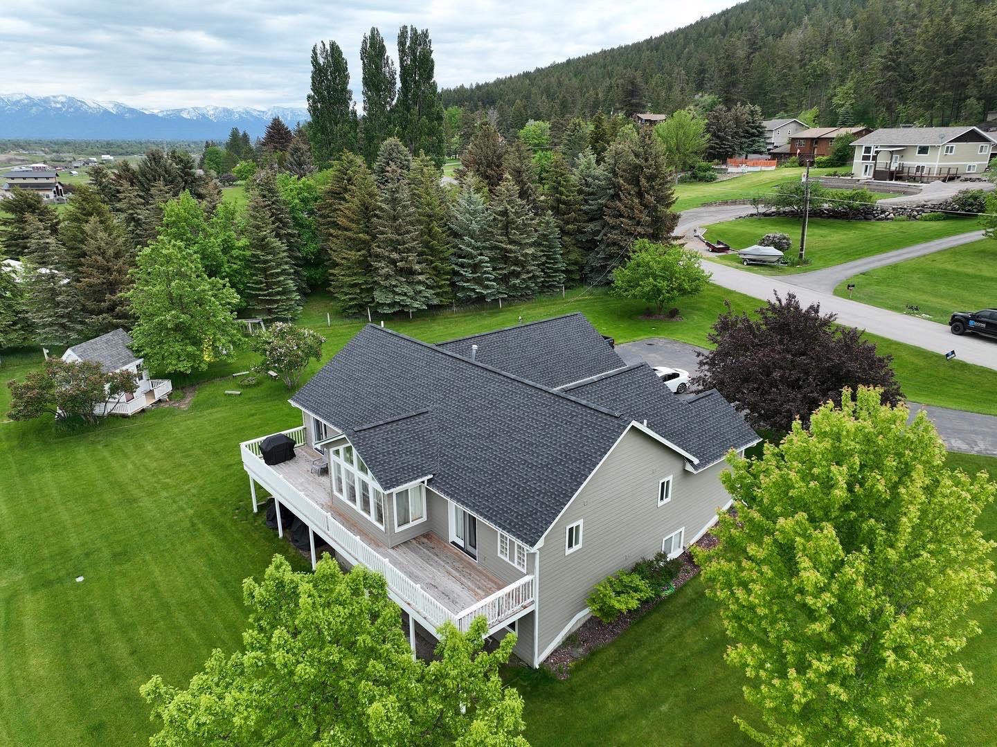 GAF Timberline HDZ - Charcoal by Montana Roofing Solutions