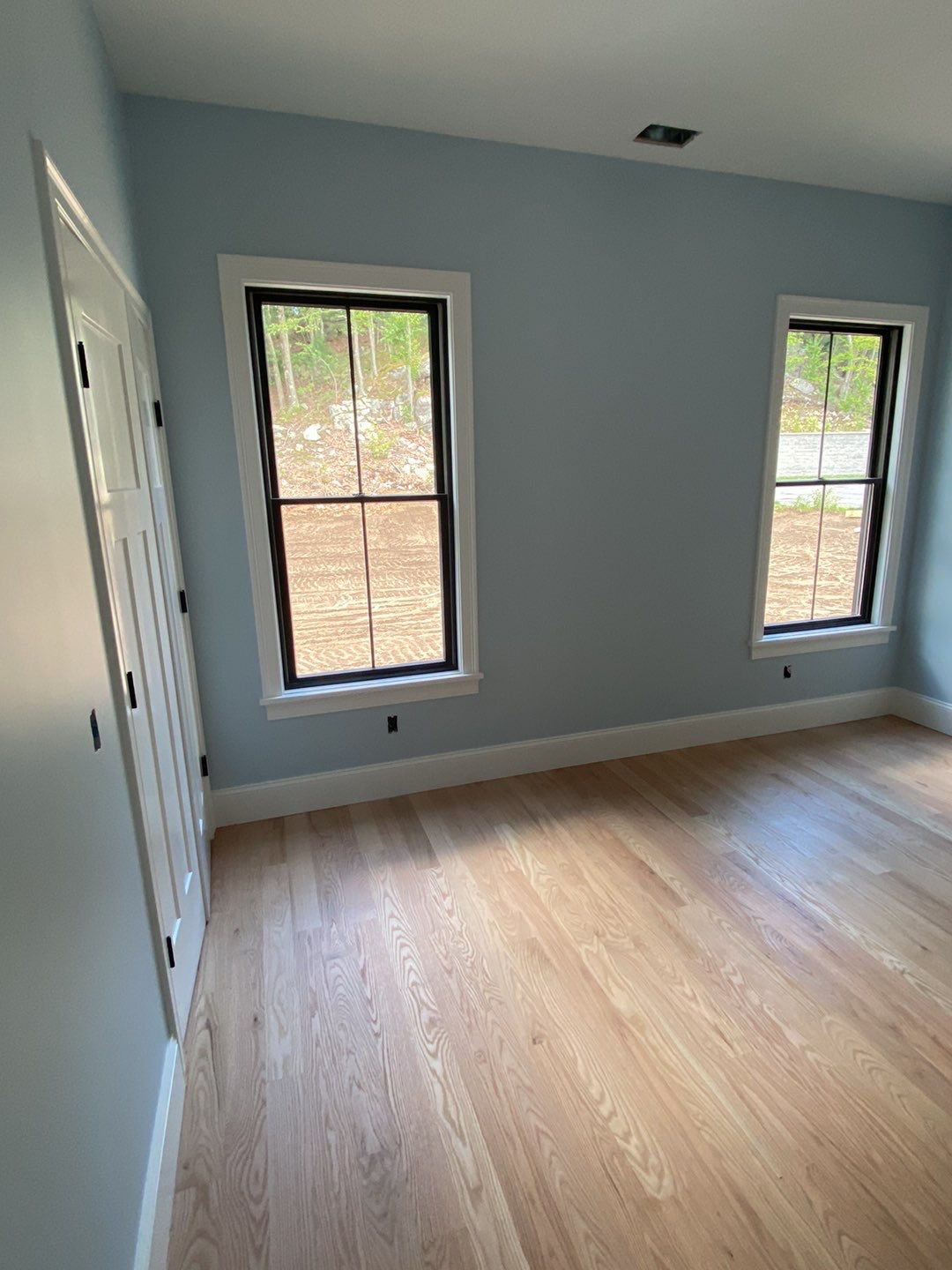 Interior Painting using Snowbound White  by EXCELLENCE | CARTO